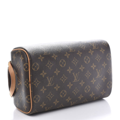 Louis Vuitton Monogram King Size Toiletry Bag 7 of 18