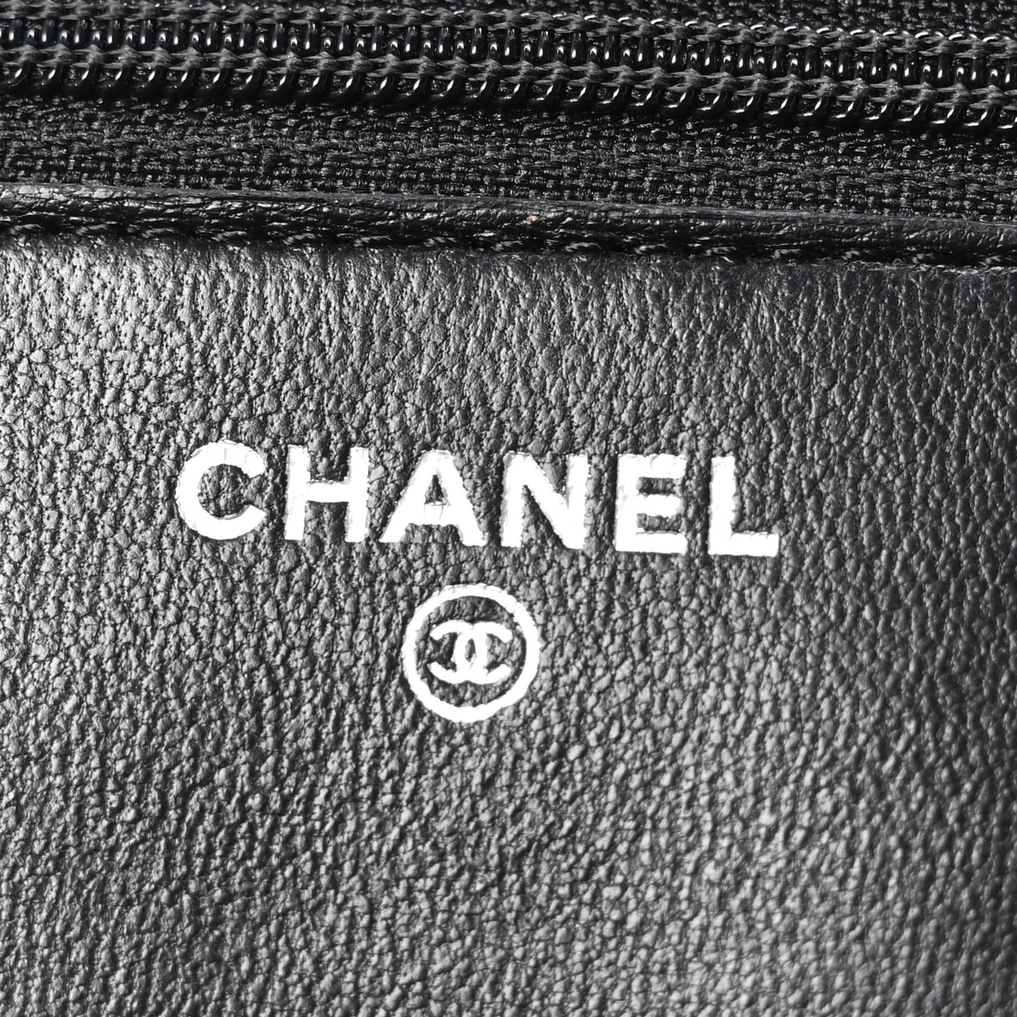 Lambskin Quilted Wallet On Chain WOC Black