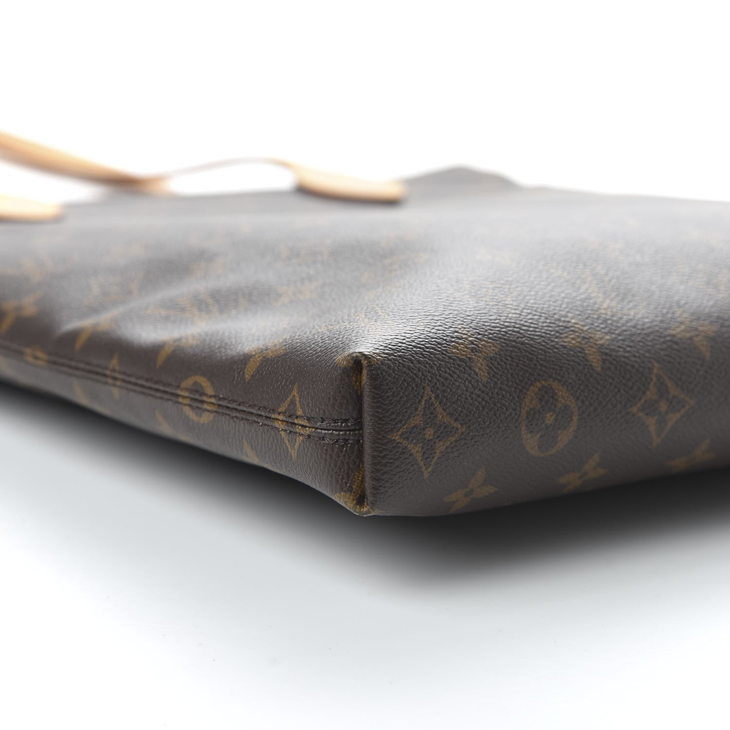Louis Vuitton Monogram Carry It 6 of 9