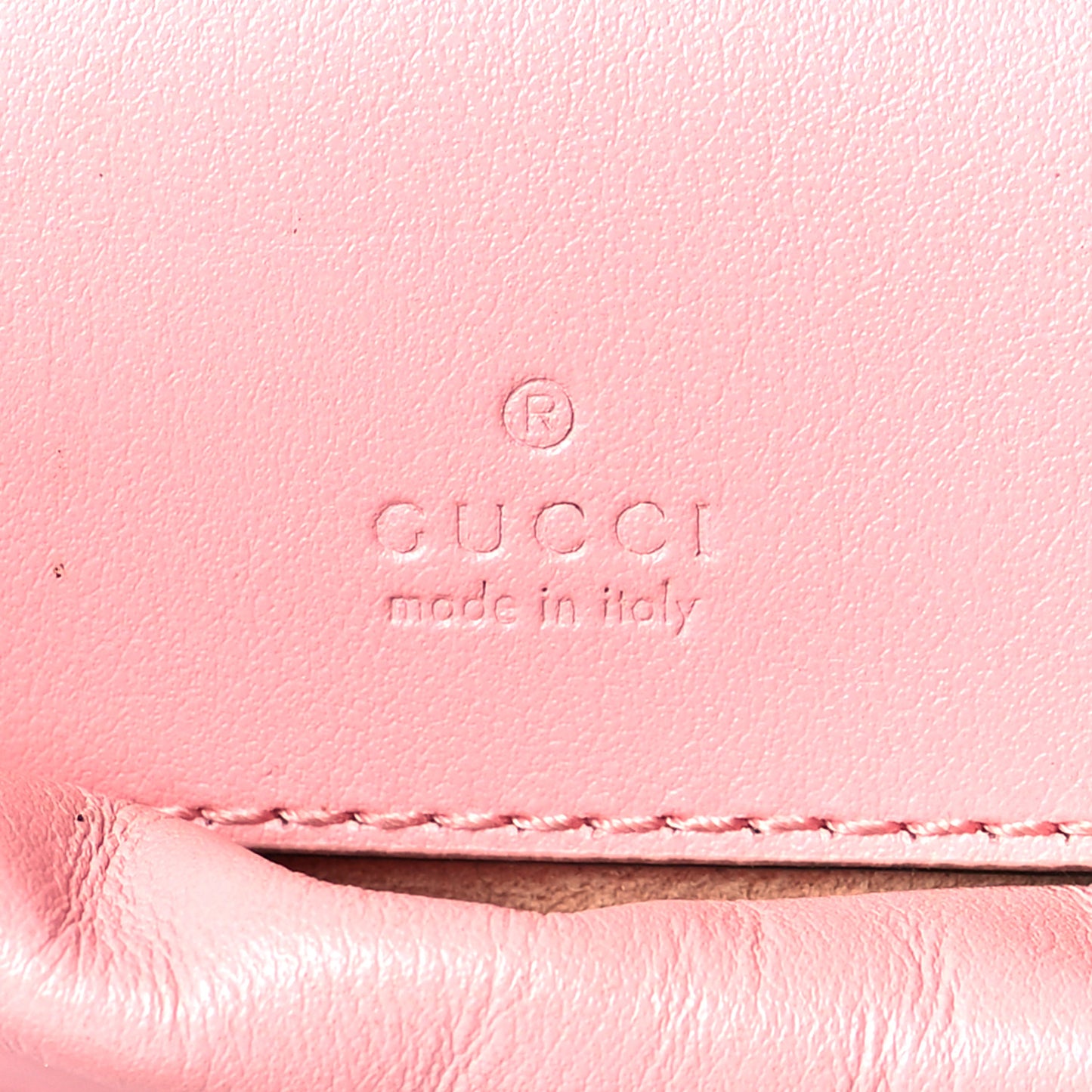 Calfskin Matelasse Mini GG Marmont 2.0 Bucket Bag Wild Rose