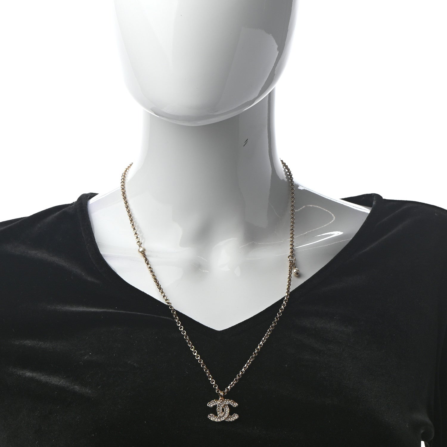 Chanel Pearl CC Pendant Necklace Golden Pearly White 2 of 5