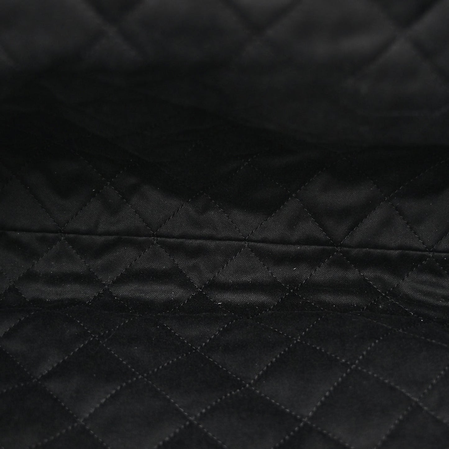 Shiny Calfskin Quilted Small Chanel 22 Black