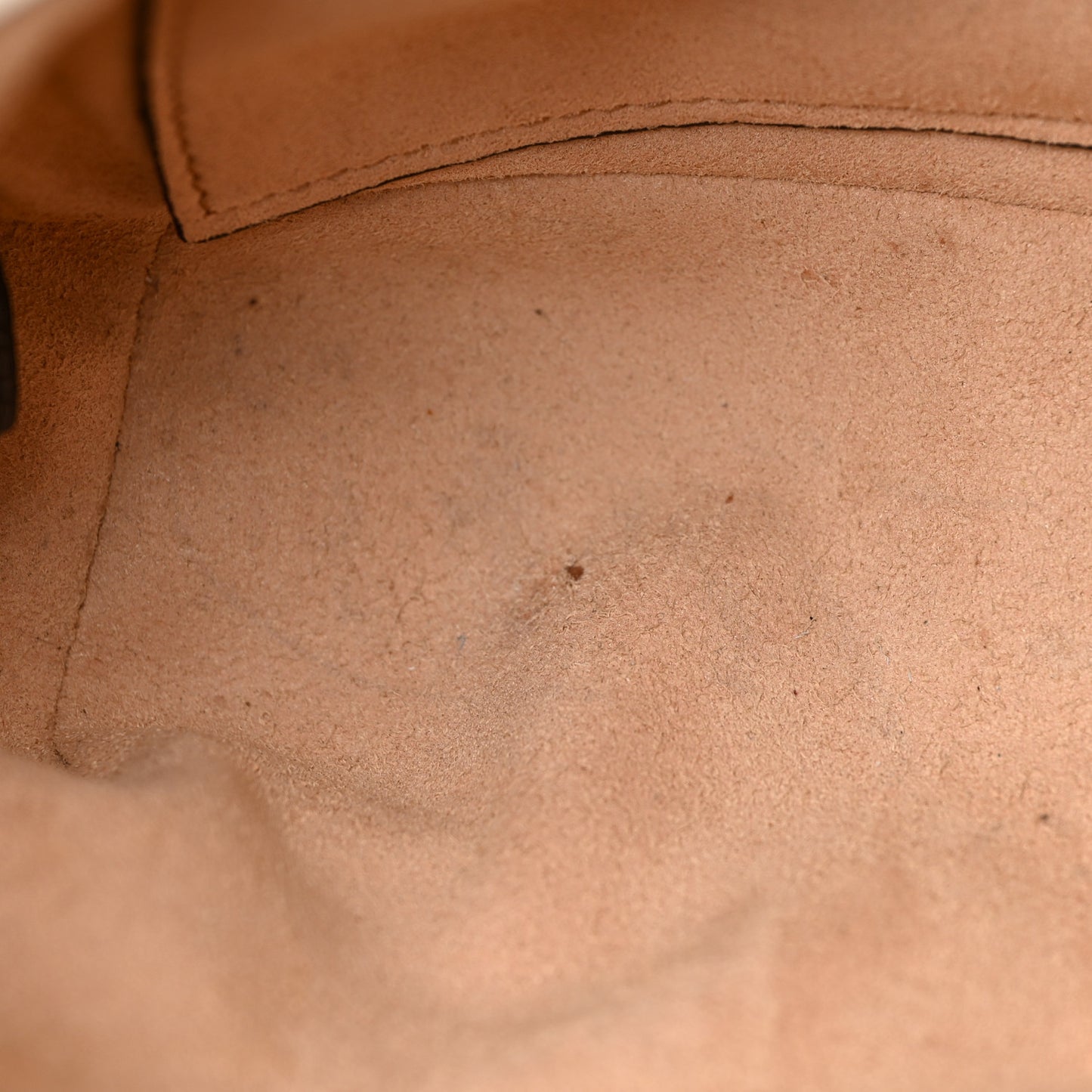 Calfskin Matelasse Mini GG Marmont Shoulder Bag White