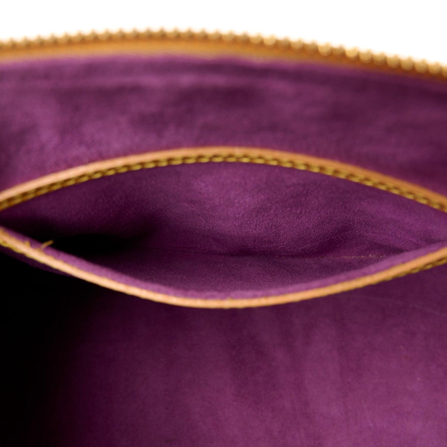 Louis Vuitton Epi Alma PM Tassil 6 of 12