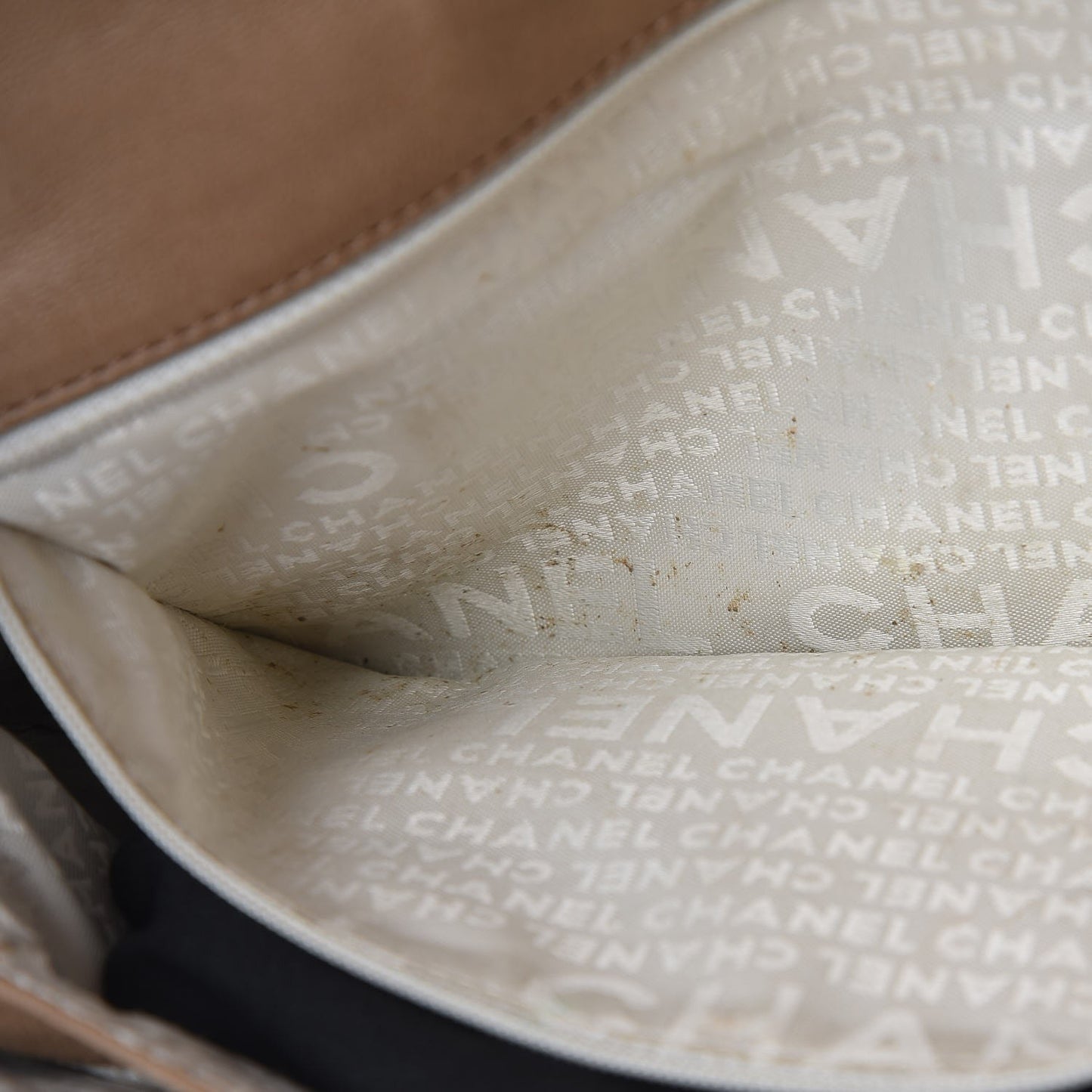 Lambskin Chain Flap Beige