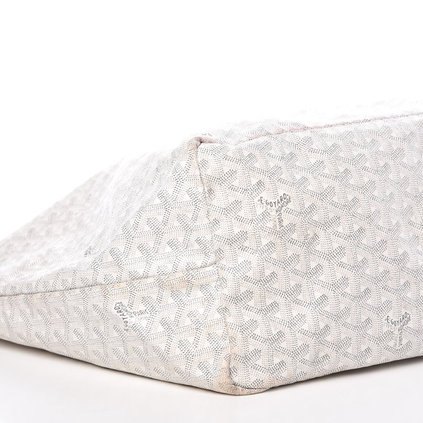 Goyardine Saint Louis GM White