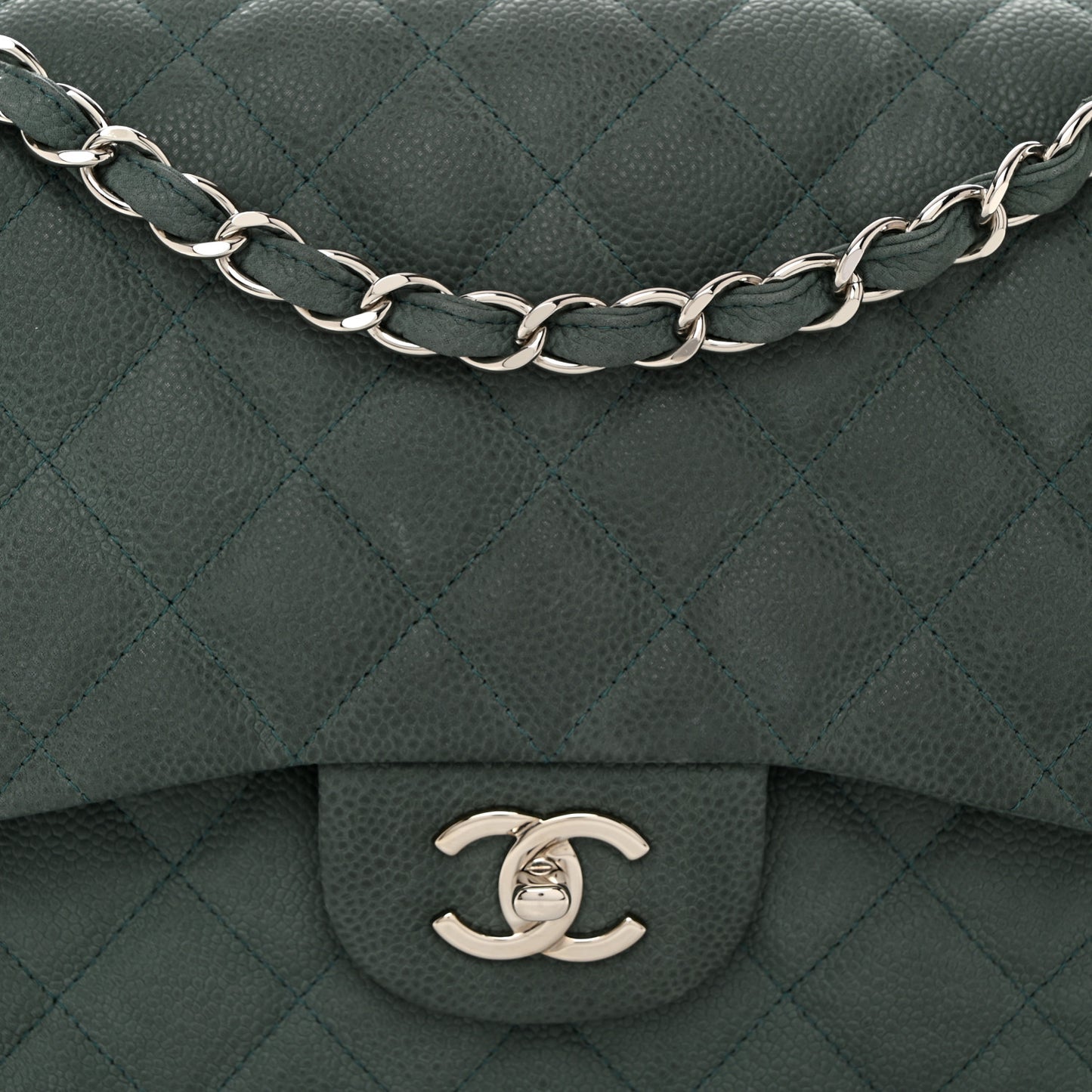 Iridescent Caviar Quilted Jumbo Double Flap Green