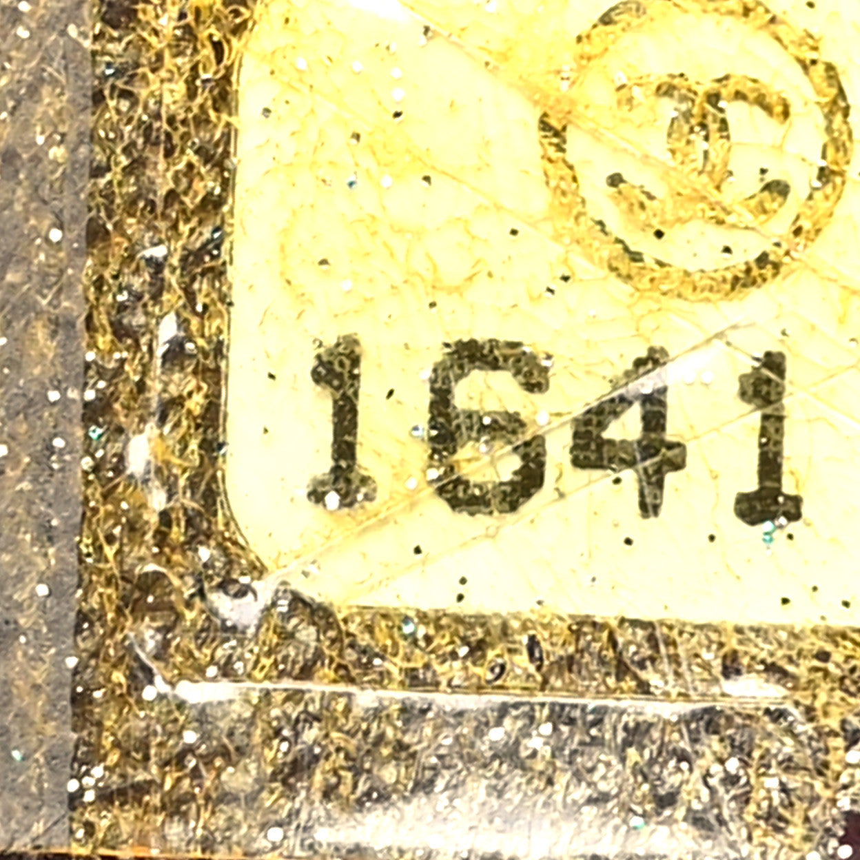 Glazed Calfskin Stingray Large Bindi CC Tote Black