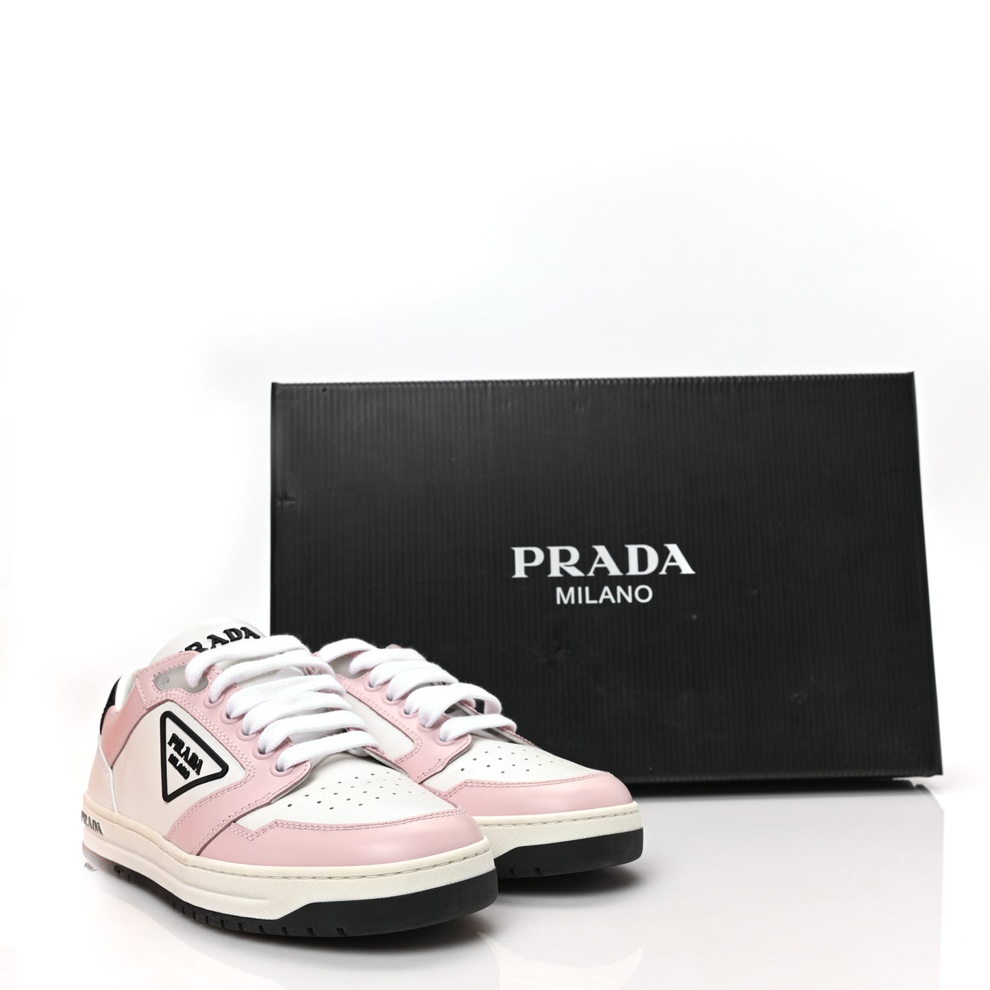 Vitello Sport Spazzolato Rois Rubber Triangle Logo Perforated Womens District Low Top 30mm Sneakers 35.5 White Alabastro