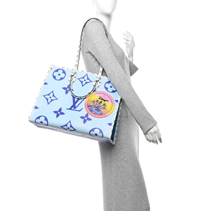 Louis Vuitton Monogram Giant Hawaii Onthego Blue 2 of 10