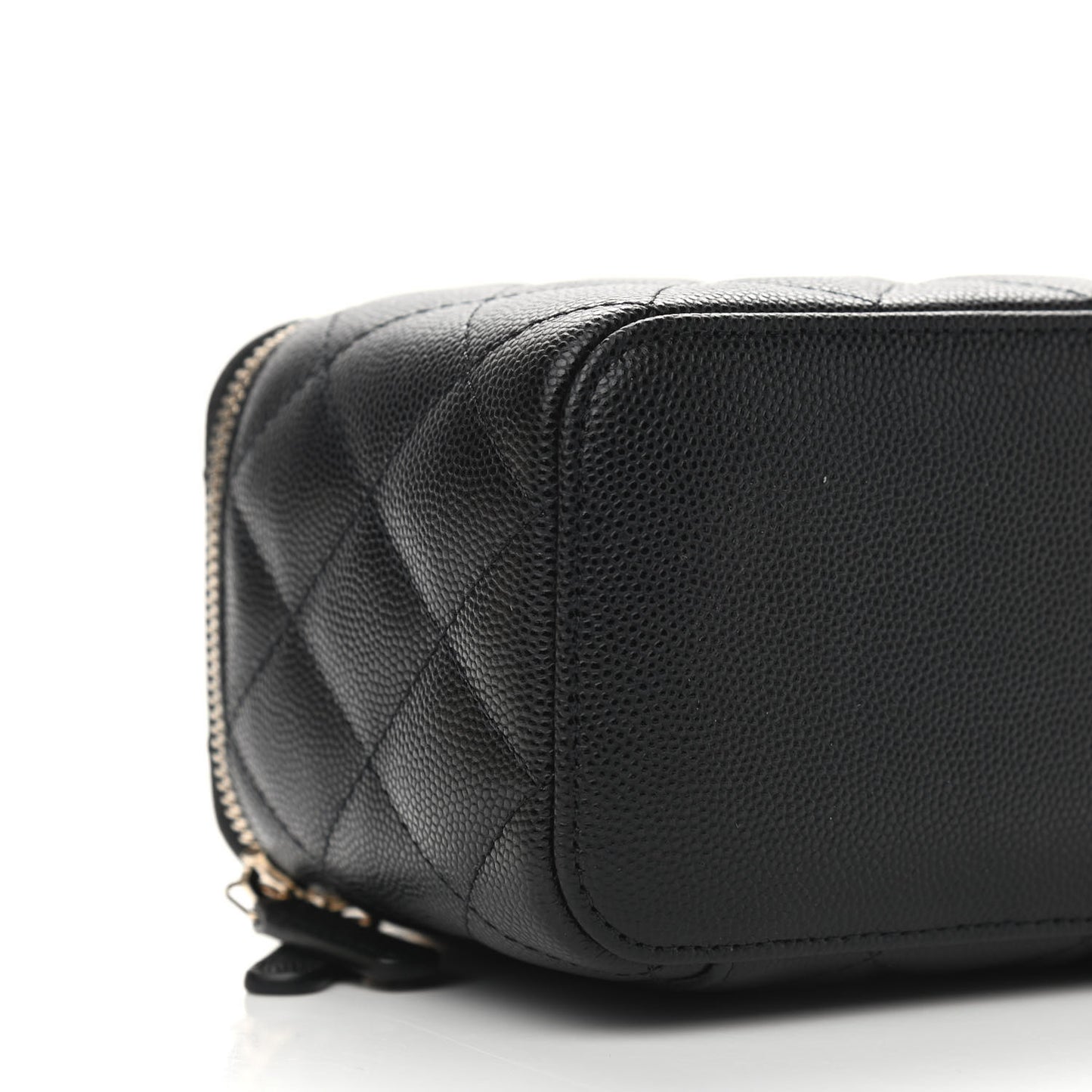 Caviar Quilted Small Vanity Case With Chain Black