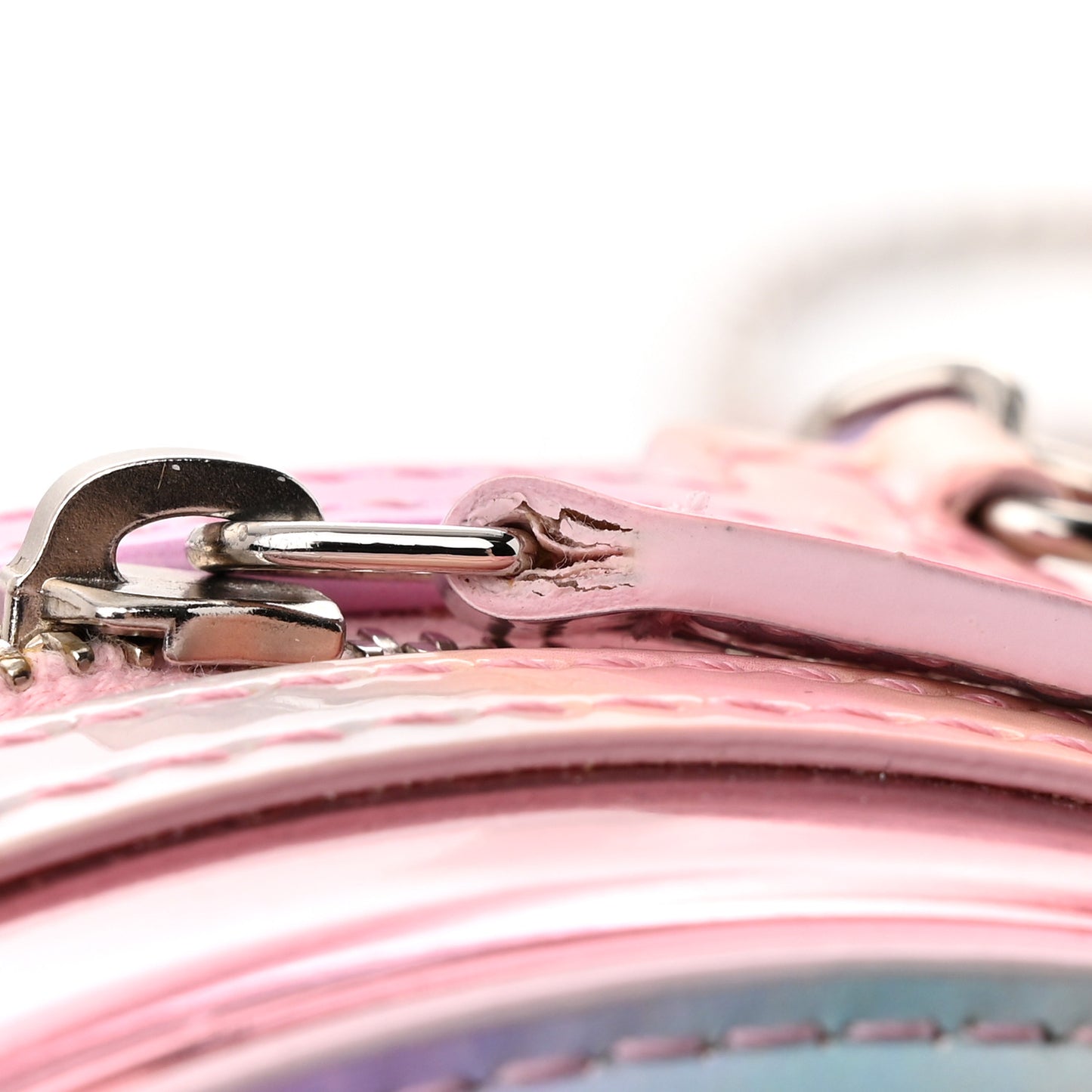 PVC Lambskin Filigree Round Clutch With Chain Pink