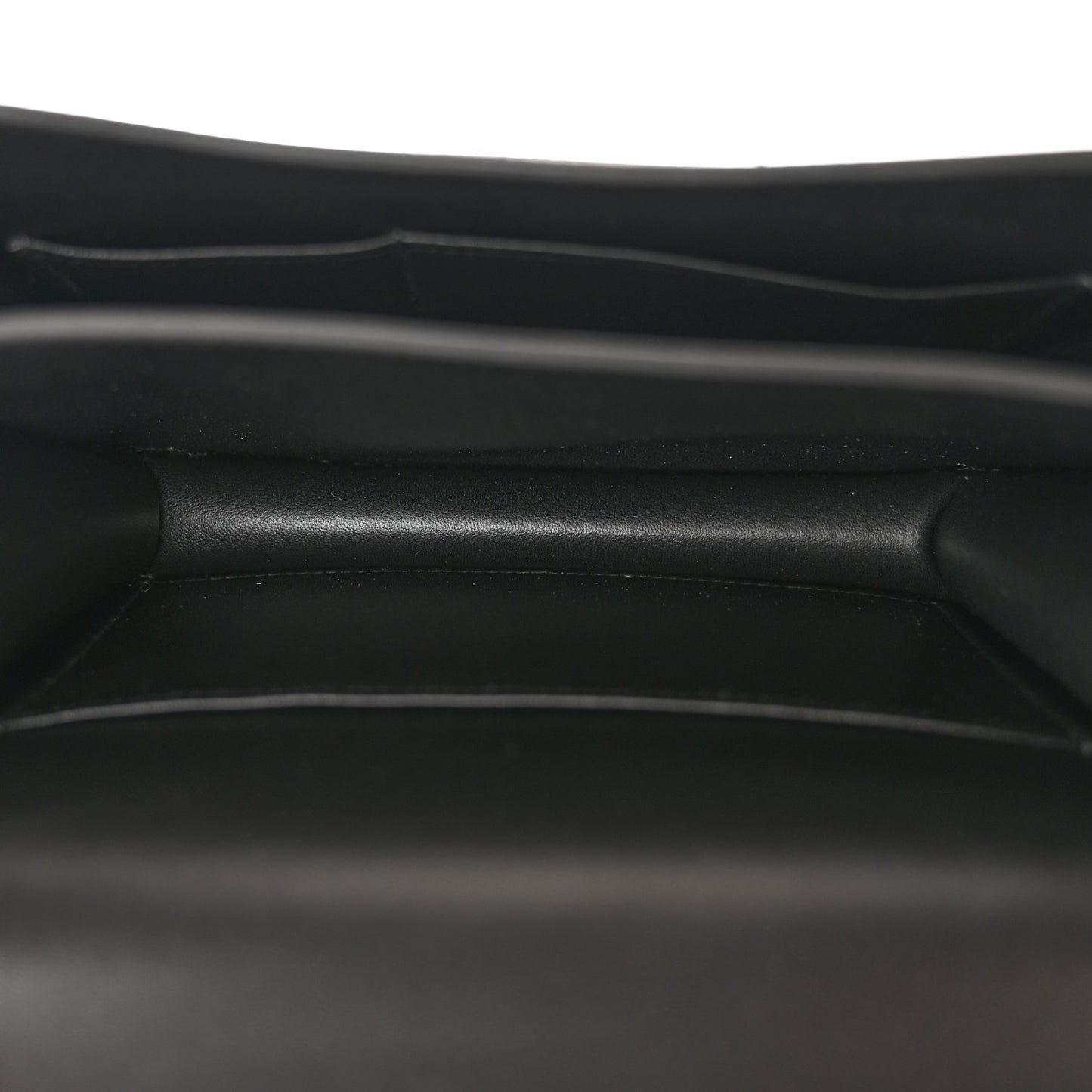 Epsom Constance 18 Black