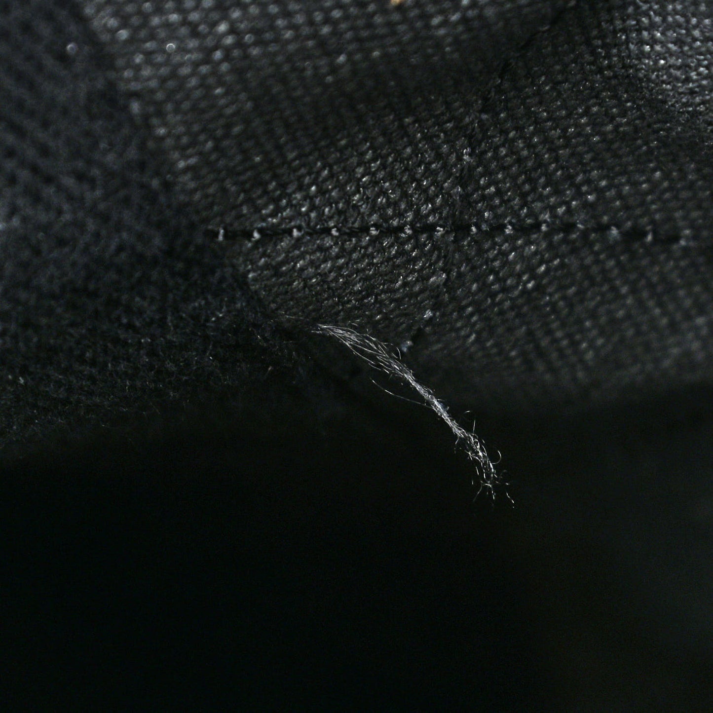 Washed Toile Calfskin Quilted Large Street Style Travel Bag Black