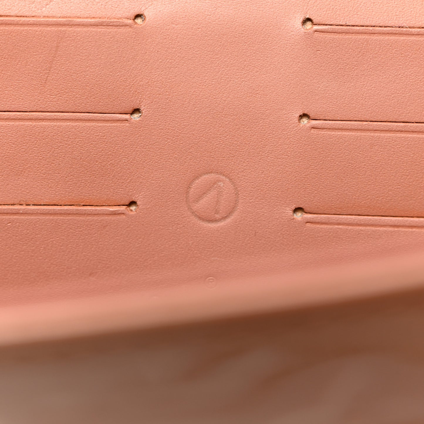Vernis Rossmore MM Rose Velours