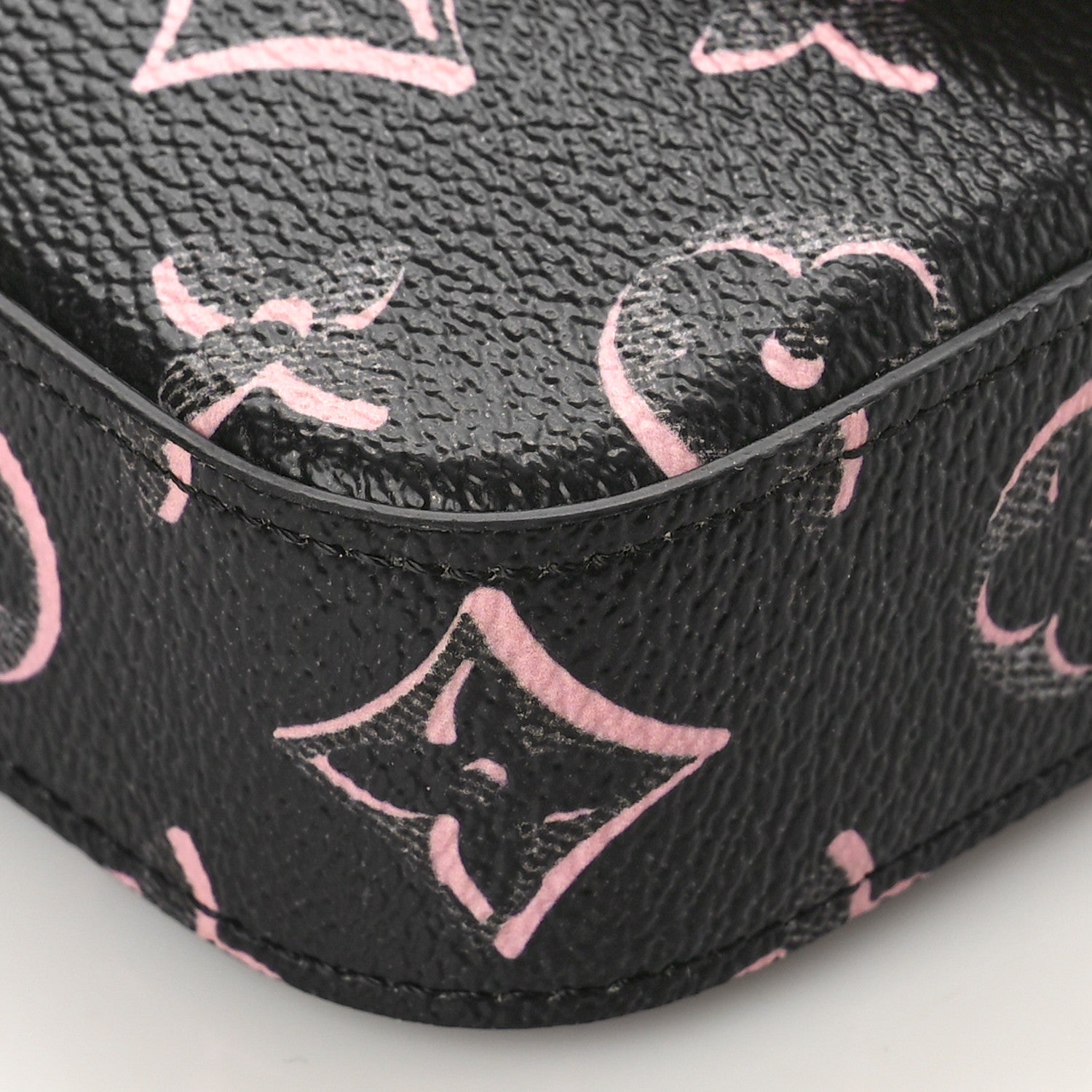 Louis Vuitton Monogram Fall For You Felicie Strap & Go Black 9 of 9