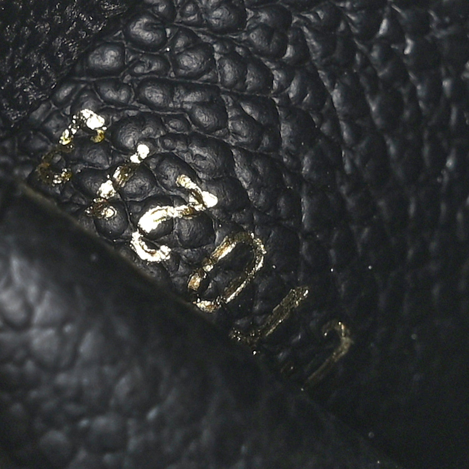 Louis Vuitton Empreinte Monogram Giant Key Pouch Black 7 of 7
