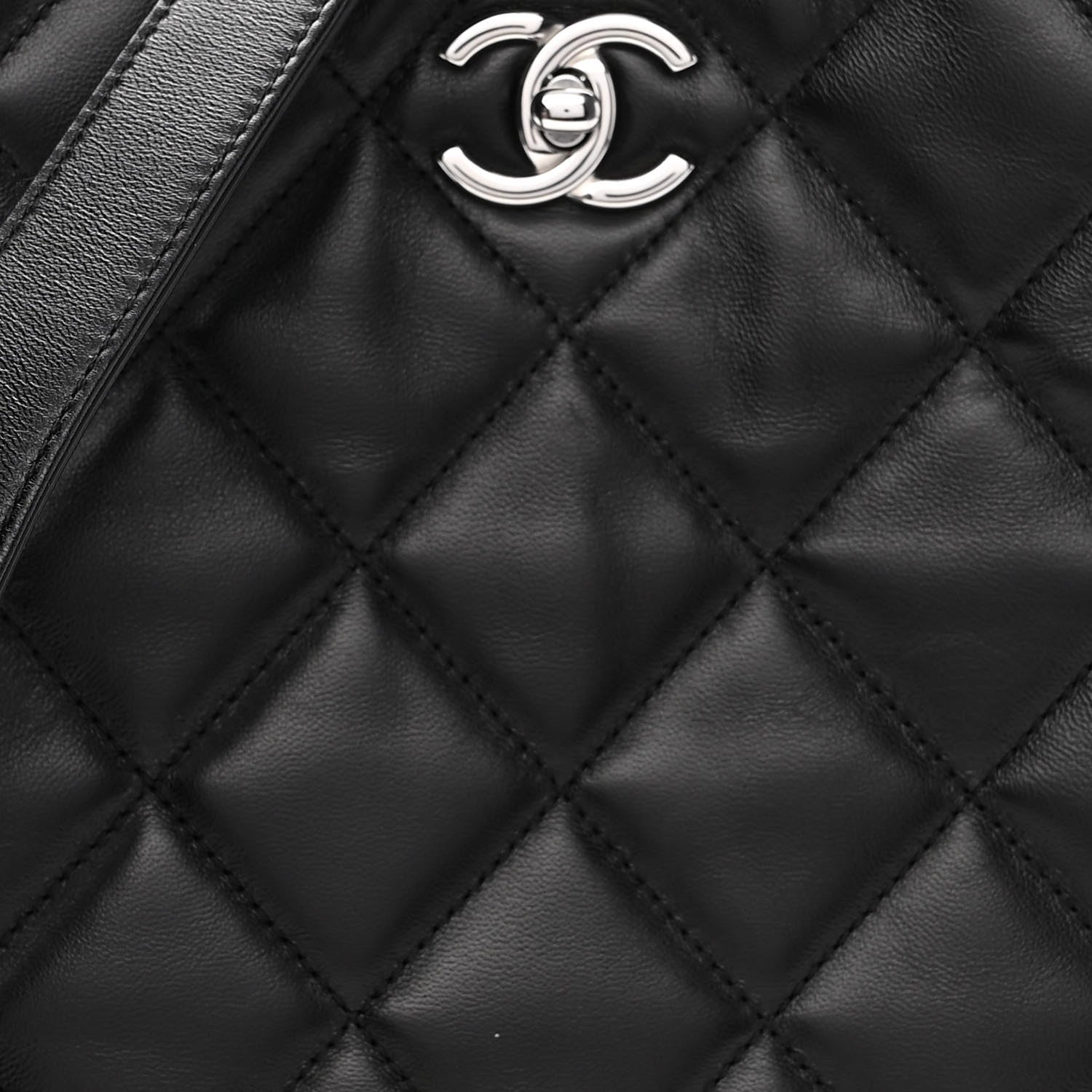 Chanel Lambskin Chain Rows Quilted Chain Hobo Black 8 of 11