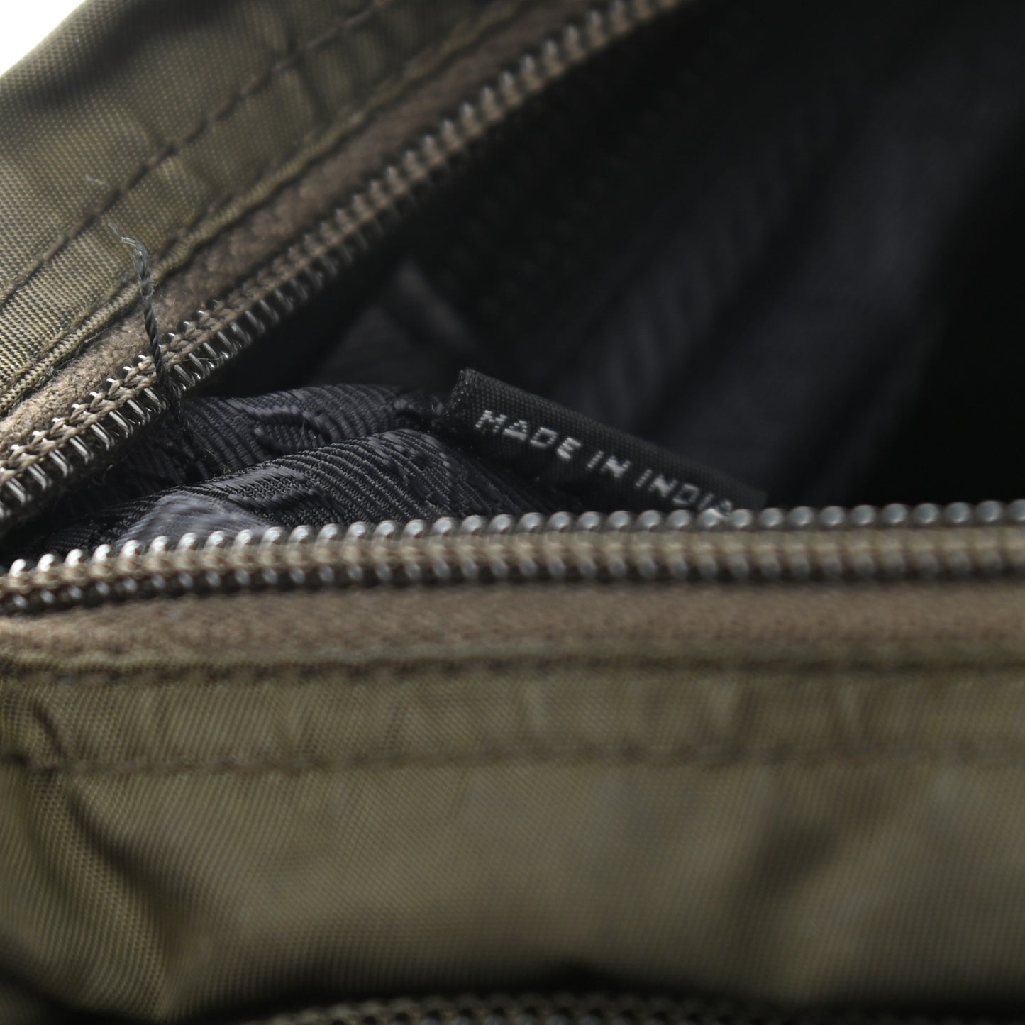 Tessuto Nylon Saffiano Messenger Bag Mimetico