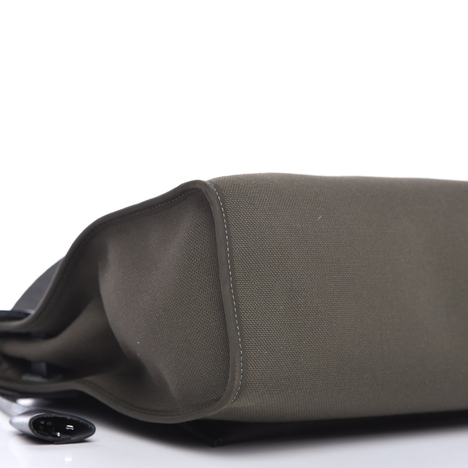 Hermes Vache Hunter Toile Herbag Zip 31 PM Kaki 6 of 10