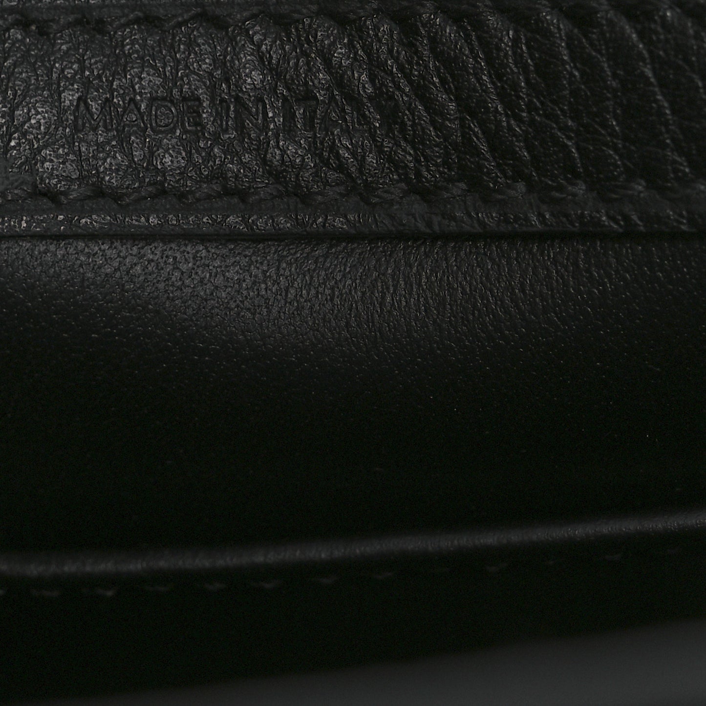 Grained Calfskin Teen Conti Black