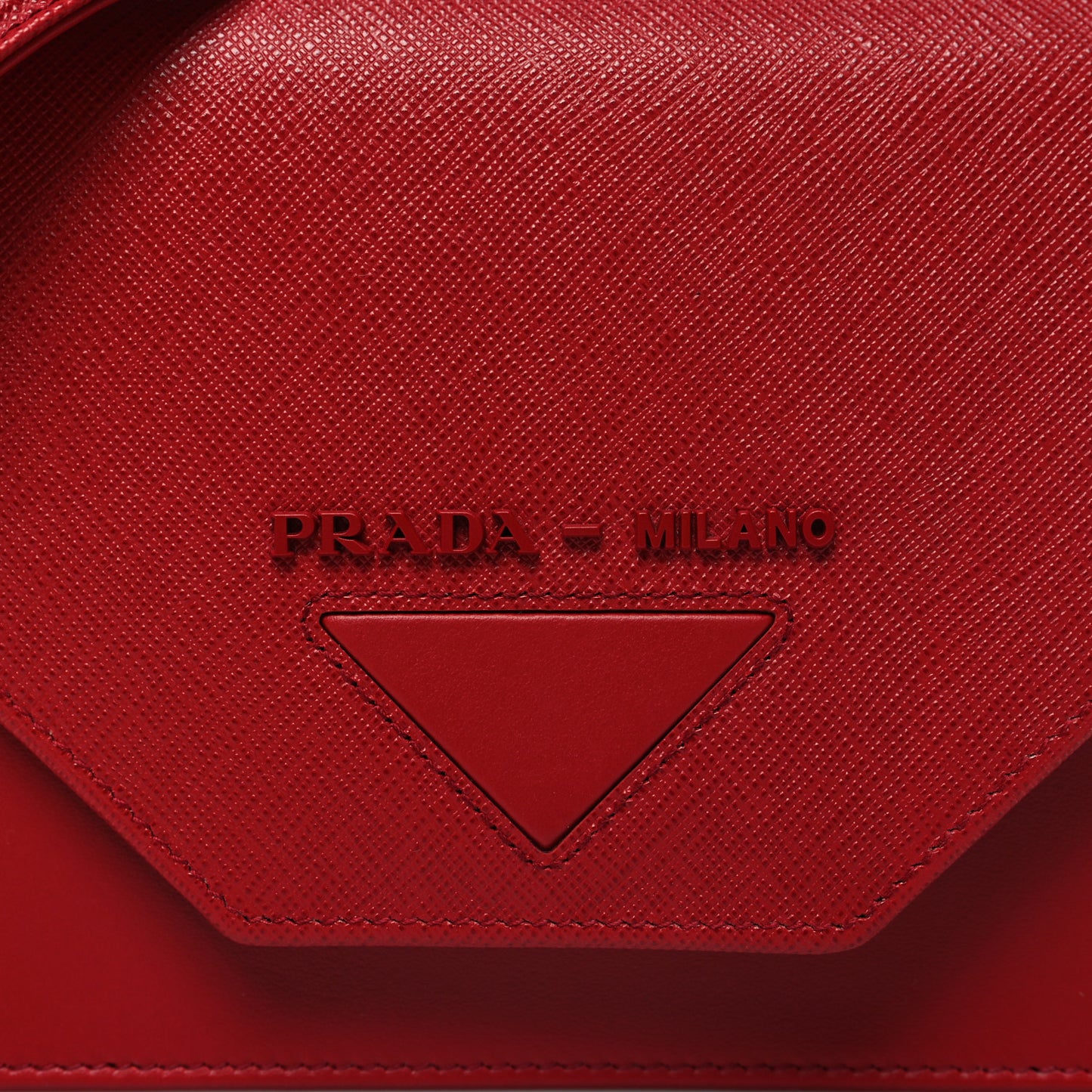 Saffiano City Calfskin Chain Wallet Red