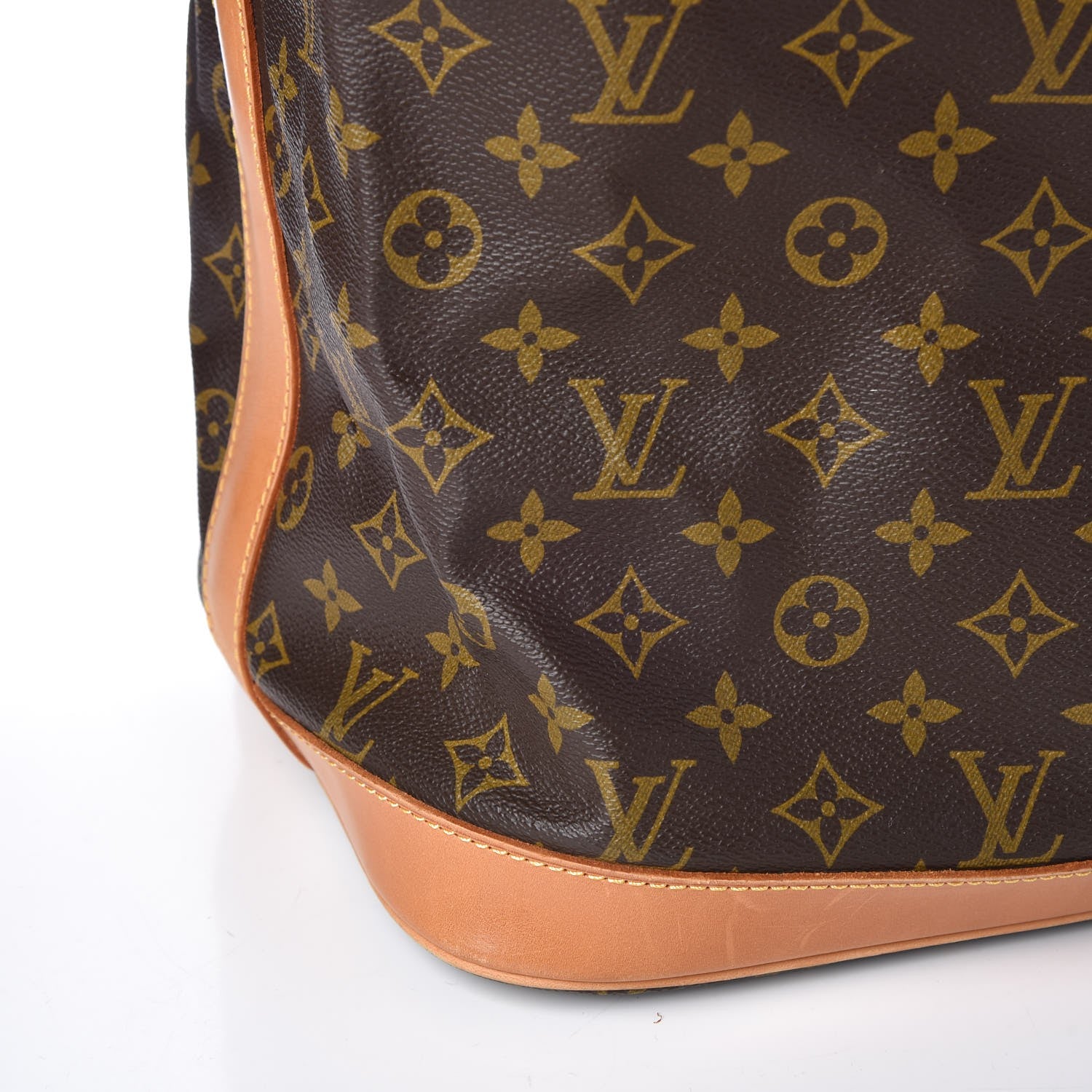 Louis Vuitton Monogram Cruiser 40 17 of 17