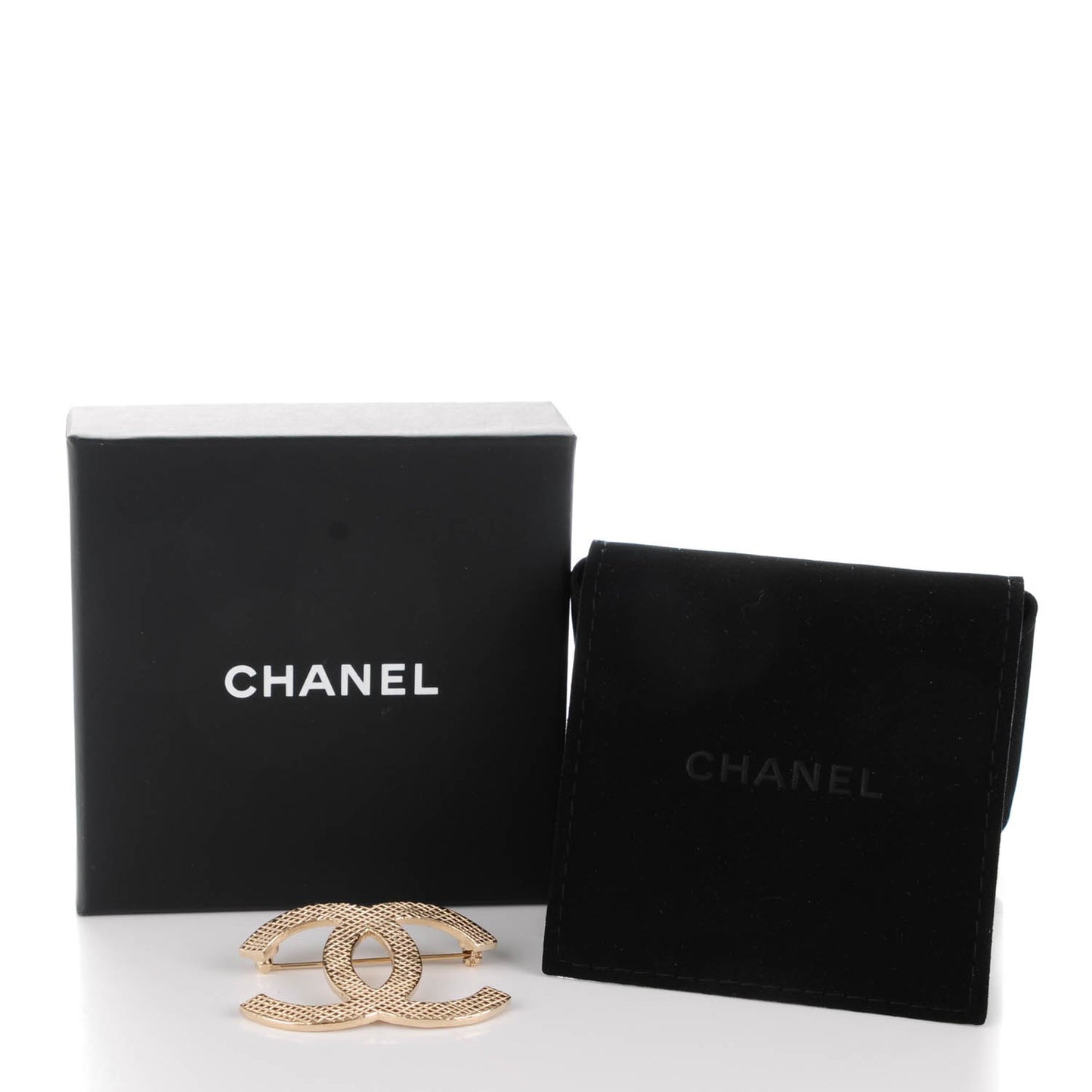 Quilted CC Brooch Light Gold