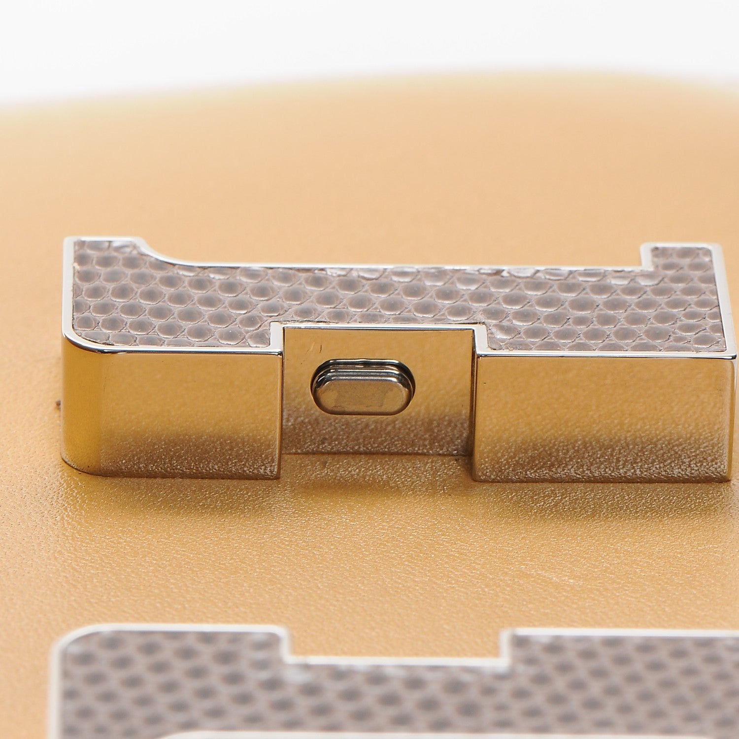 Hermes Tadelakt Lizard Constance 18 Paille Ficelle 10 of 21