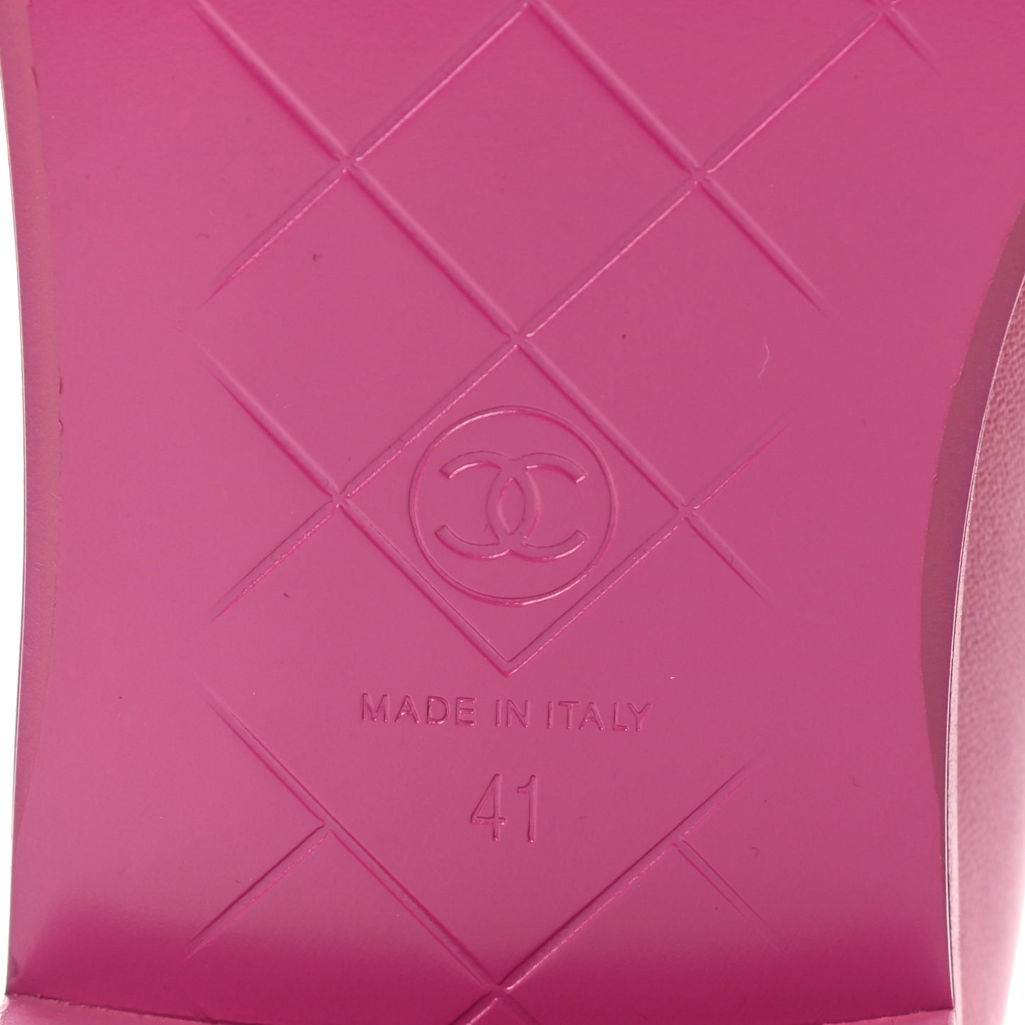 Lambskin Quilted CC Turnlock Loafers 41 Fuchsia