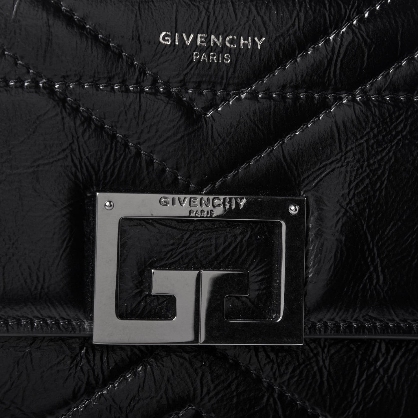 Creased Patent Calfskin Small ID Flap Black