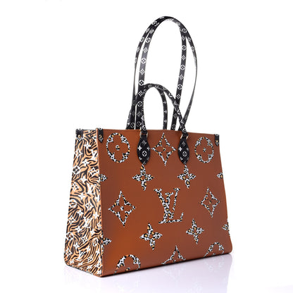 Louis Vuitton Monogram Giant Jungle Onthego GM Black 3 of 10