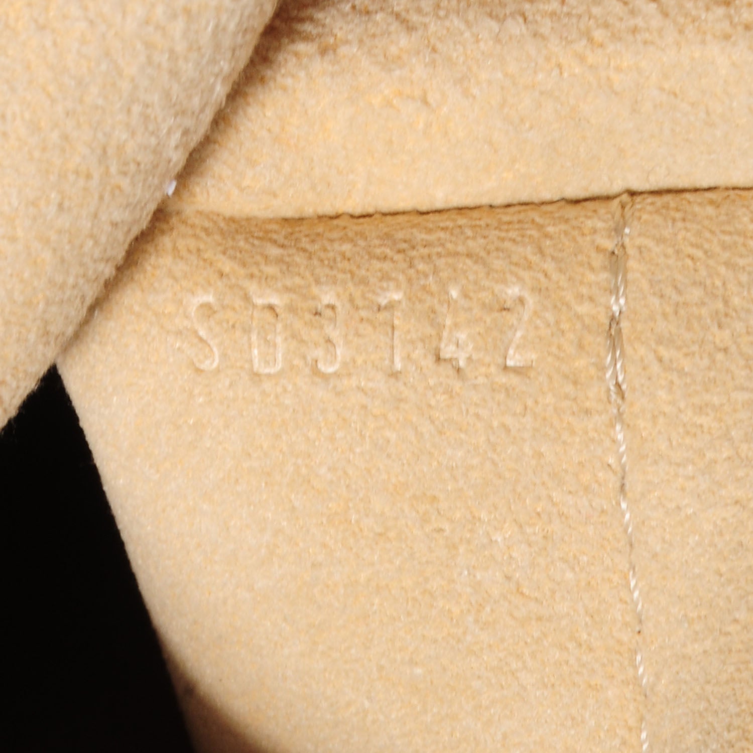 Louis Vuitton Monogram Retiro PM 8 of 8