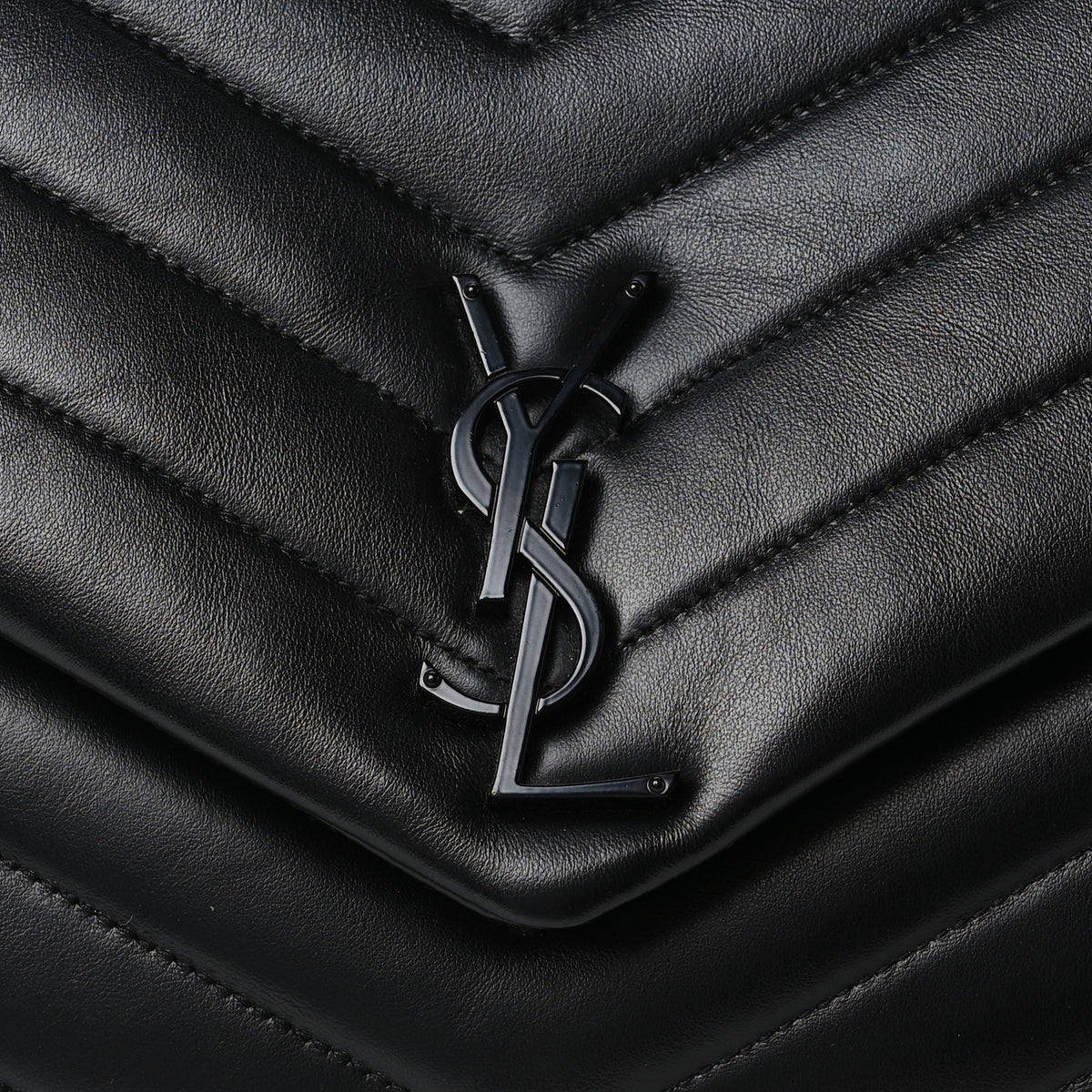 Saint Laurent Calfskin Y Quilted Monogram Monochrome Large Loulou Chain Satchel Black 9 of 11