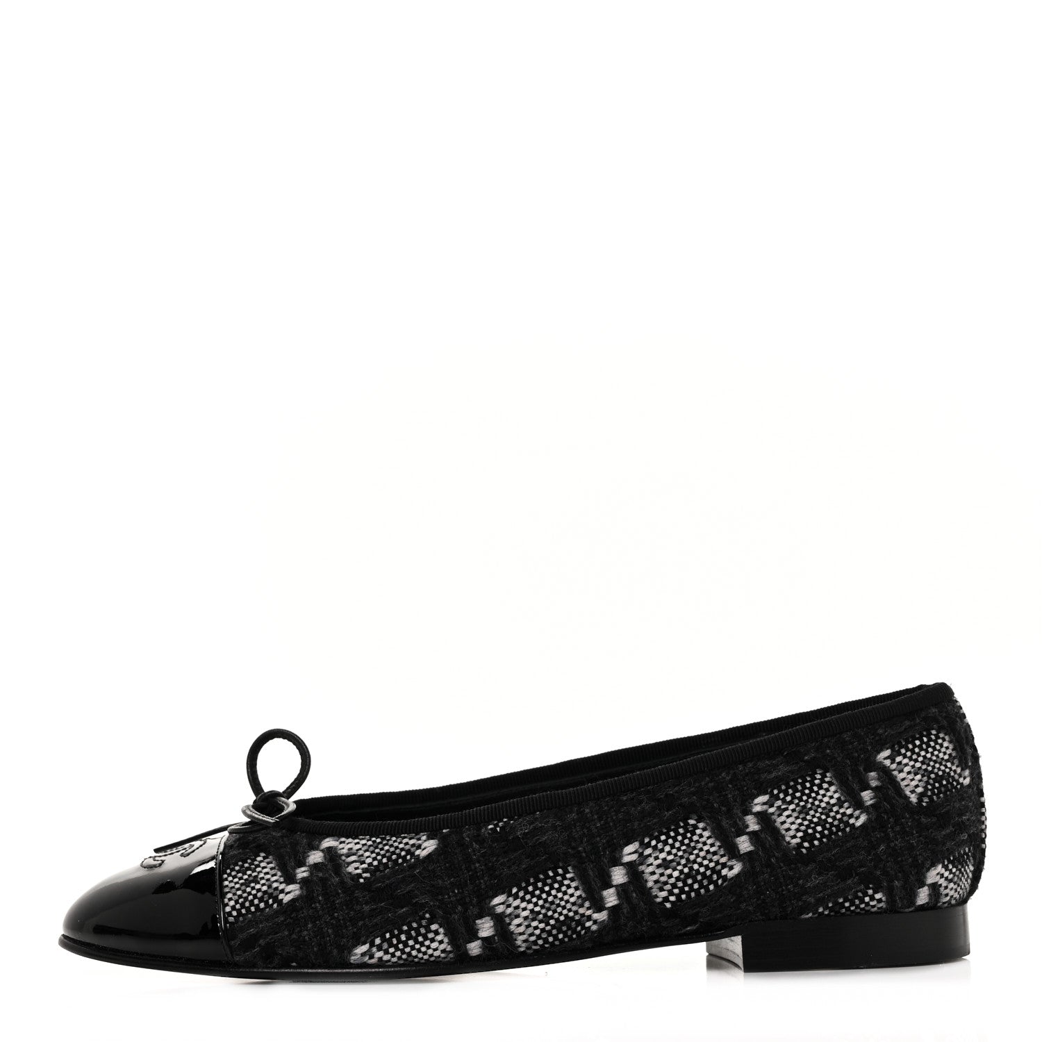 Chanel Tweed Patent Cap Toe Ballerina Flats 39.5 Black White 1 of 8