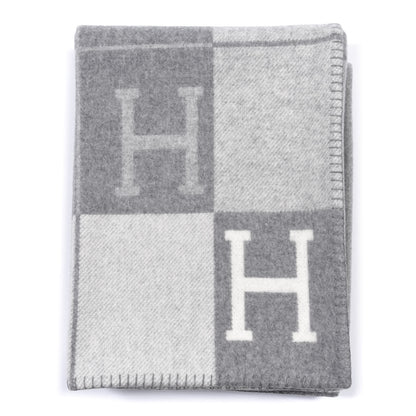 Hermes Wool Cashmere Avalon III Blanket Ecru Gris Clair 1 of 3