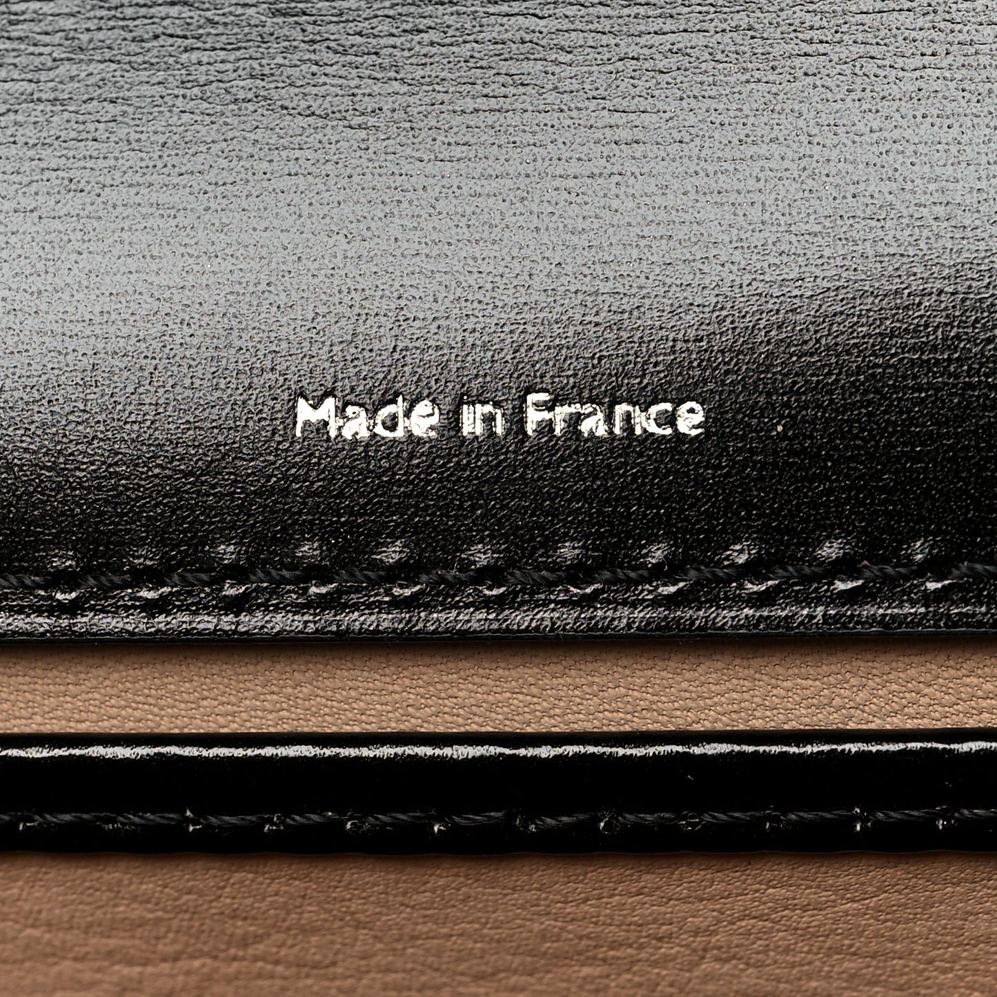 Box Calfskin Brillant Clutch Black