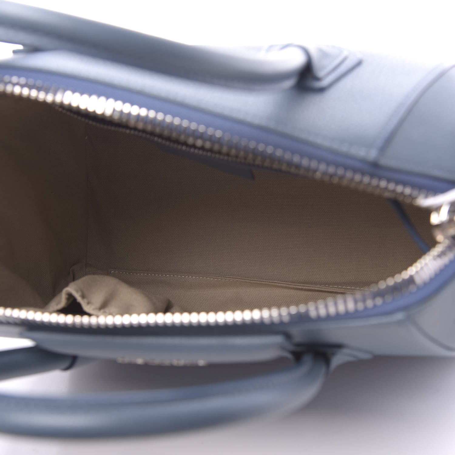 Givenchy Sugar Goatskin Small Antigona Mineral Blue 6 of 11