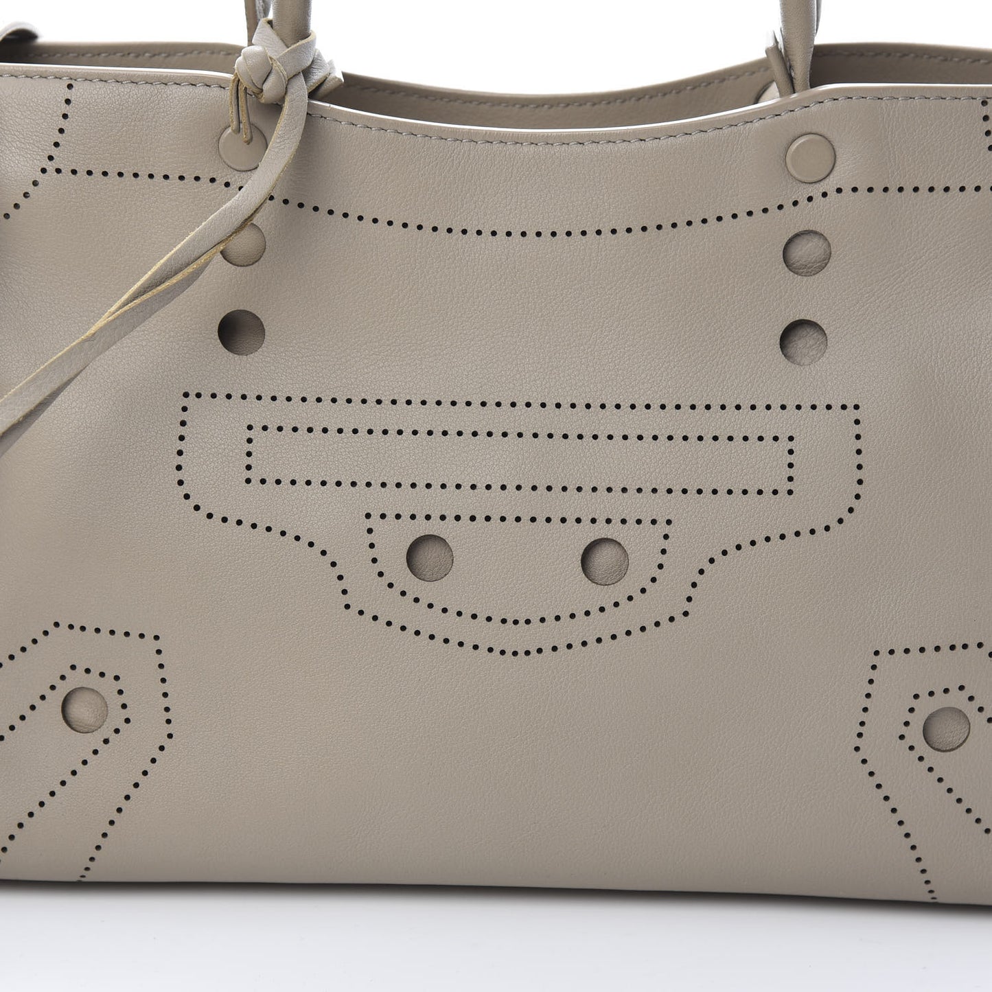 Veau Soyeux Perforated Blackout Hardware S City Gris Cendre