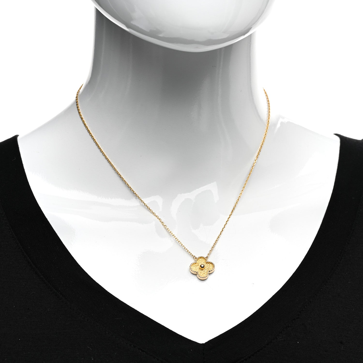 Van Cleef & Arpels 18K Yellow Gold Vintage Alhambra Pendant Necklace 2 of 5