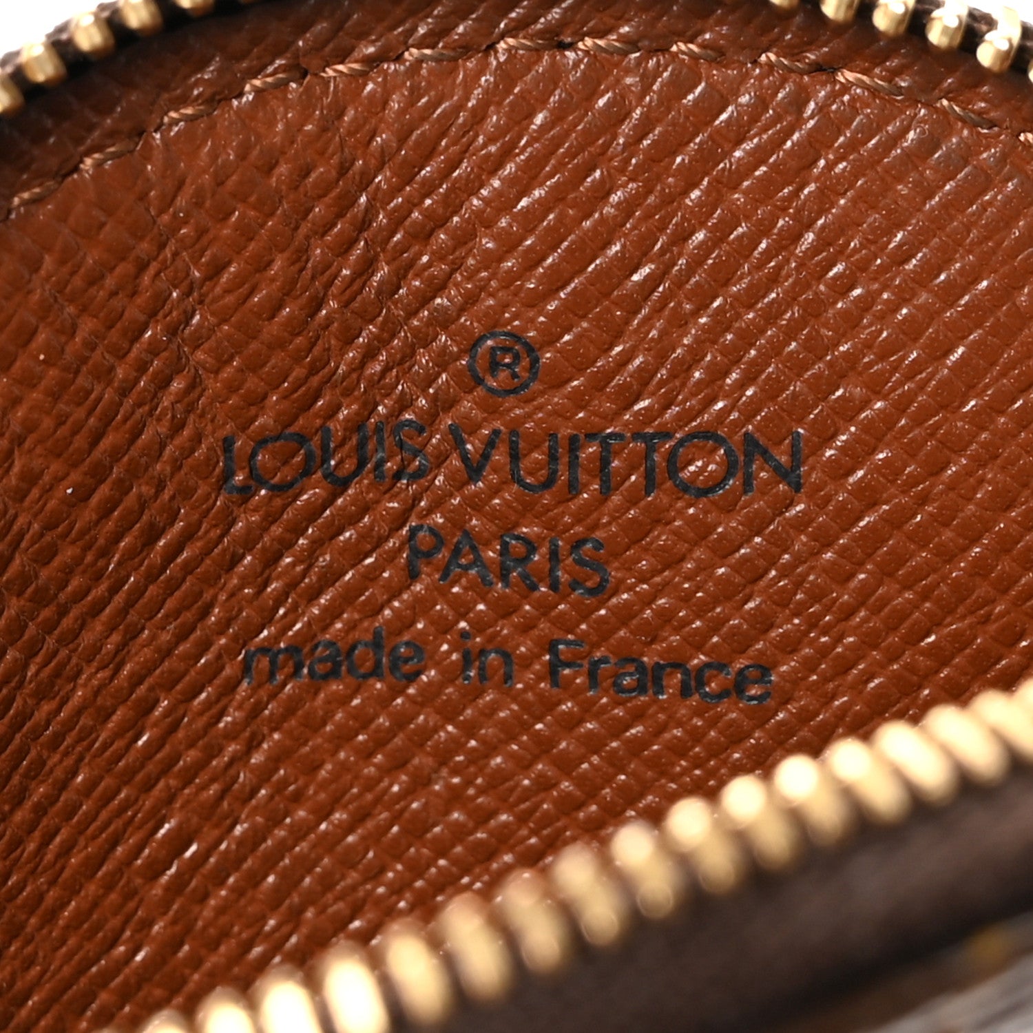 Louis Vuitton Monogram Round Coin Purse 6 of 6