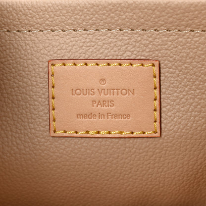 Louis Vuitton Monogram Toiletry Bag 5 of 8