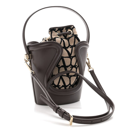 Valentino Garavani Toile Iconographe Nappa Mini Vlogo Signature Bucket Bag Naturale Black Fondant 3 of 9
