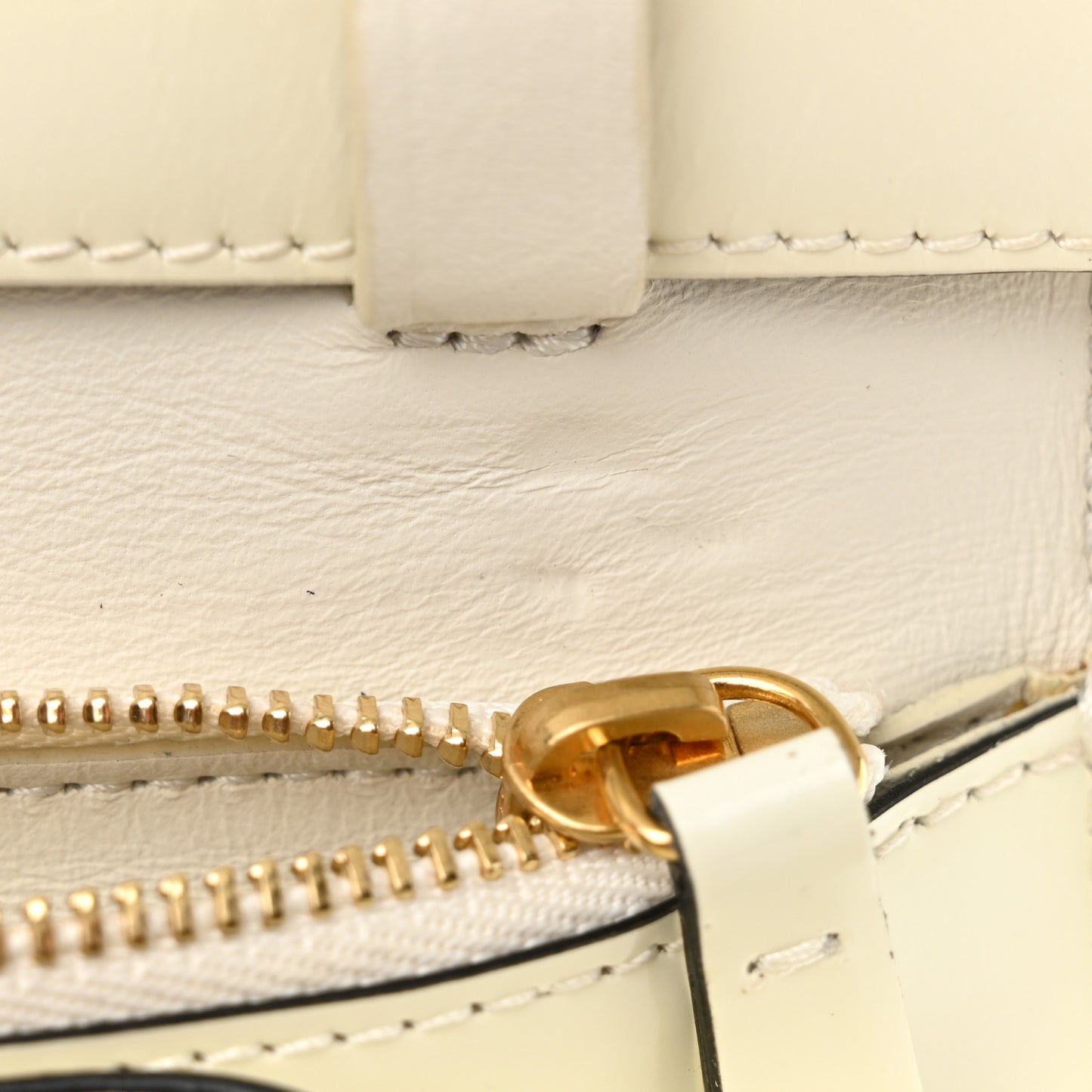 Spazzolato Calfskin Medium Classic Box Flap Bag White