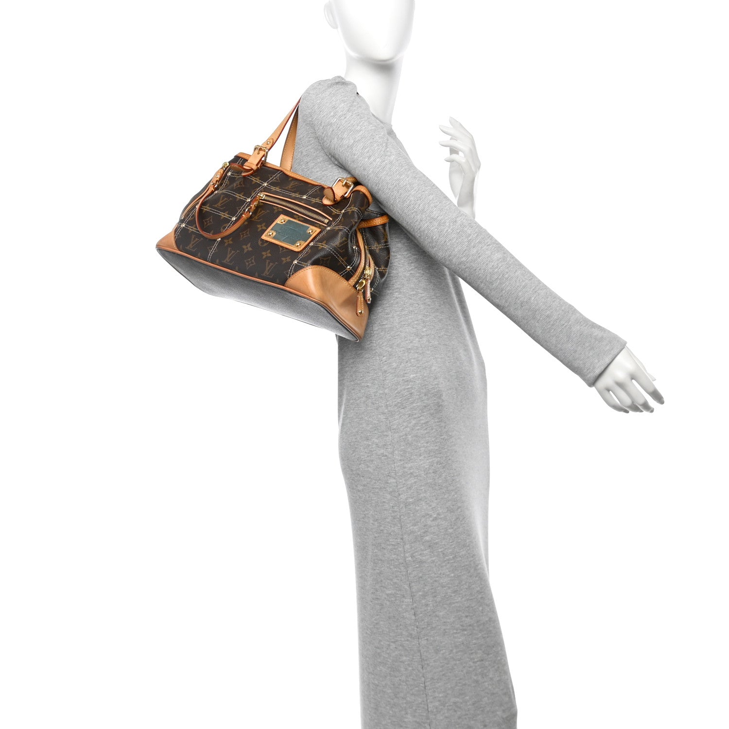 Louis Vuitton Monogram Riveting 2 of 11