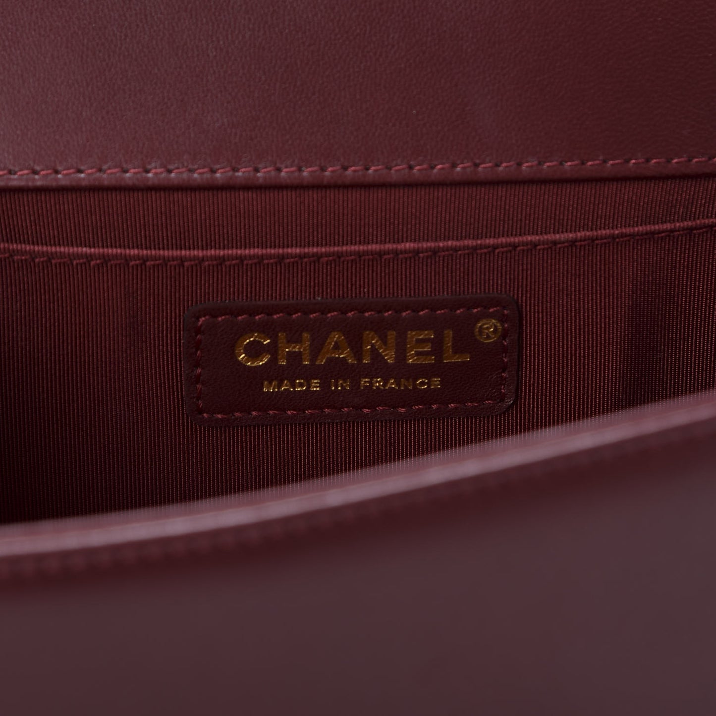 Lambskin Quilted Medium Boy Flap Burgundy