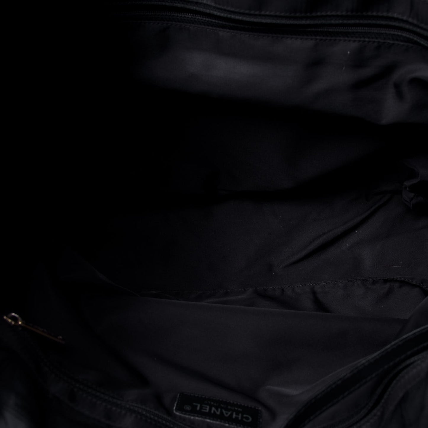 Nylon Medium Travel Tote Black