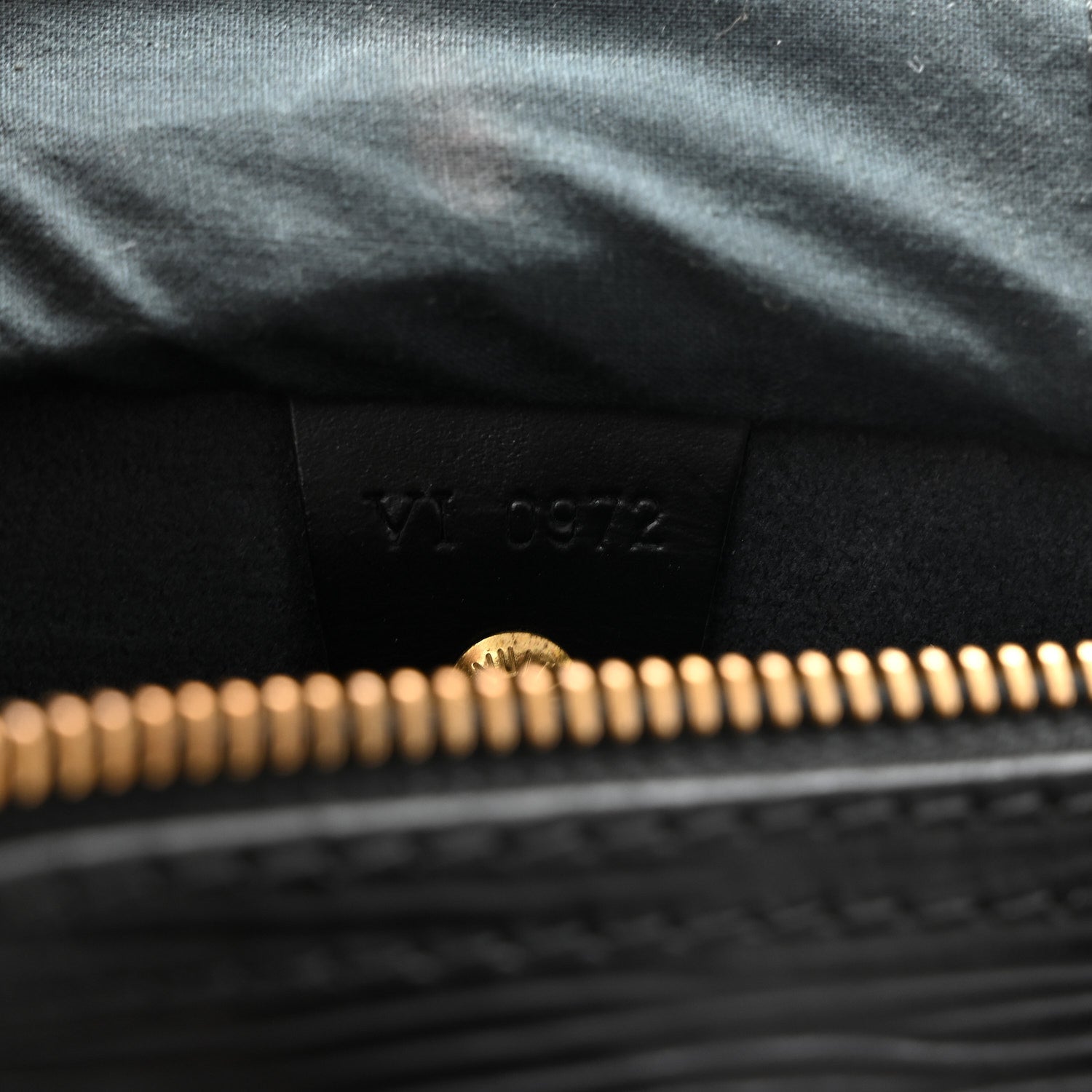 Louis Vuitton Epi Speedy 25 Black 7 of 10