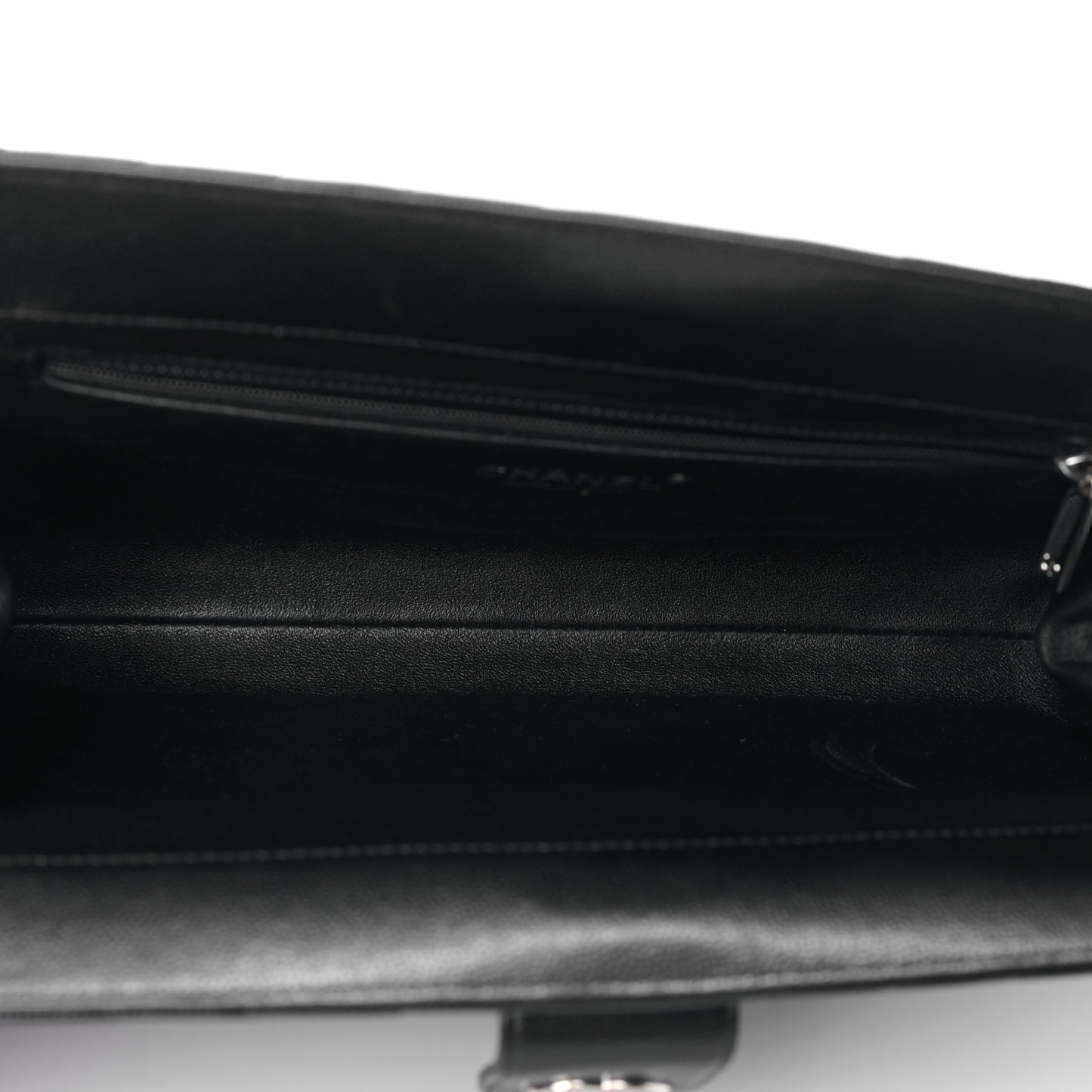 Caviar Chevron Quilted Framed Clutch Black