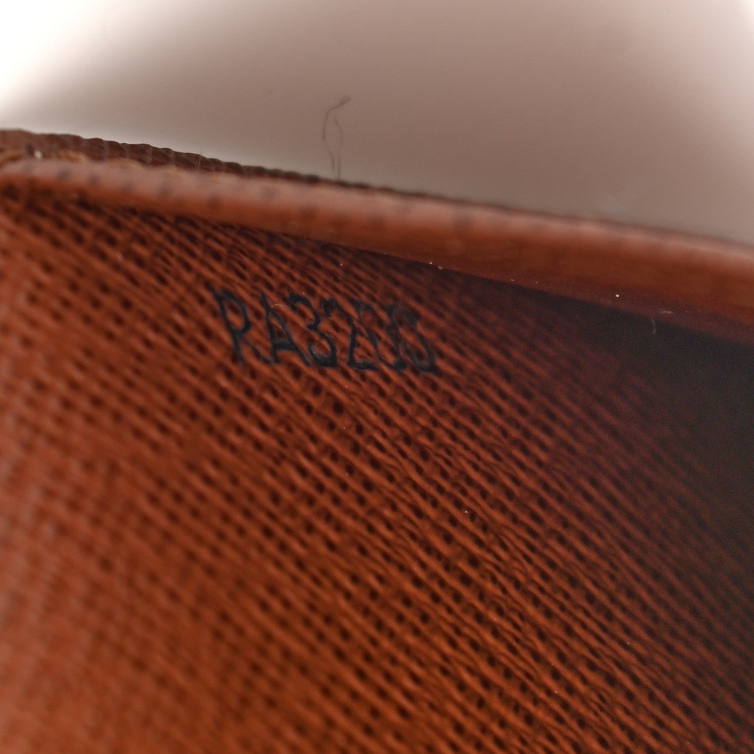 Louis Vuitton Monogram Small Ring Agenda Cover 7 of 10